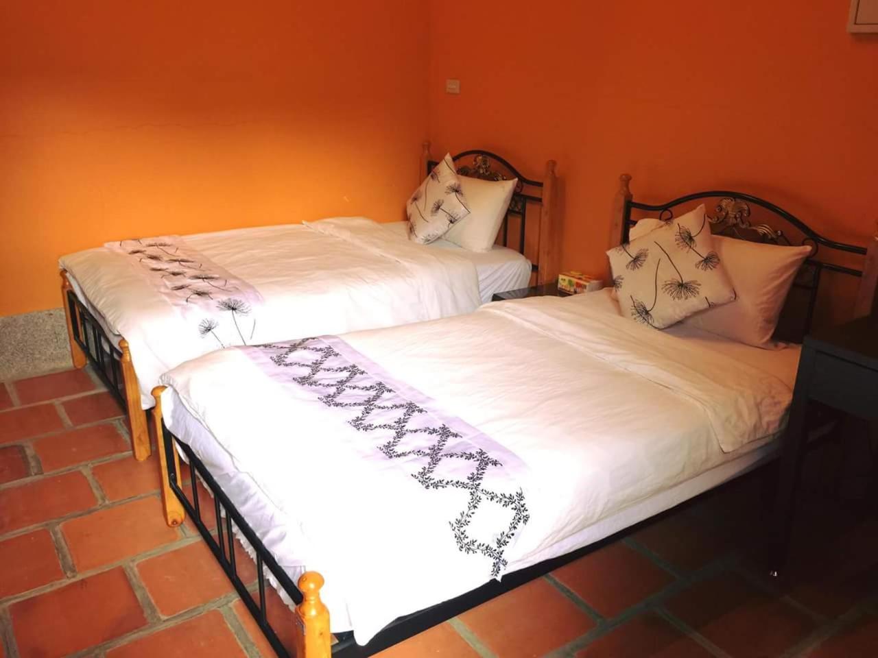 Standard Twin Room photo 3