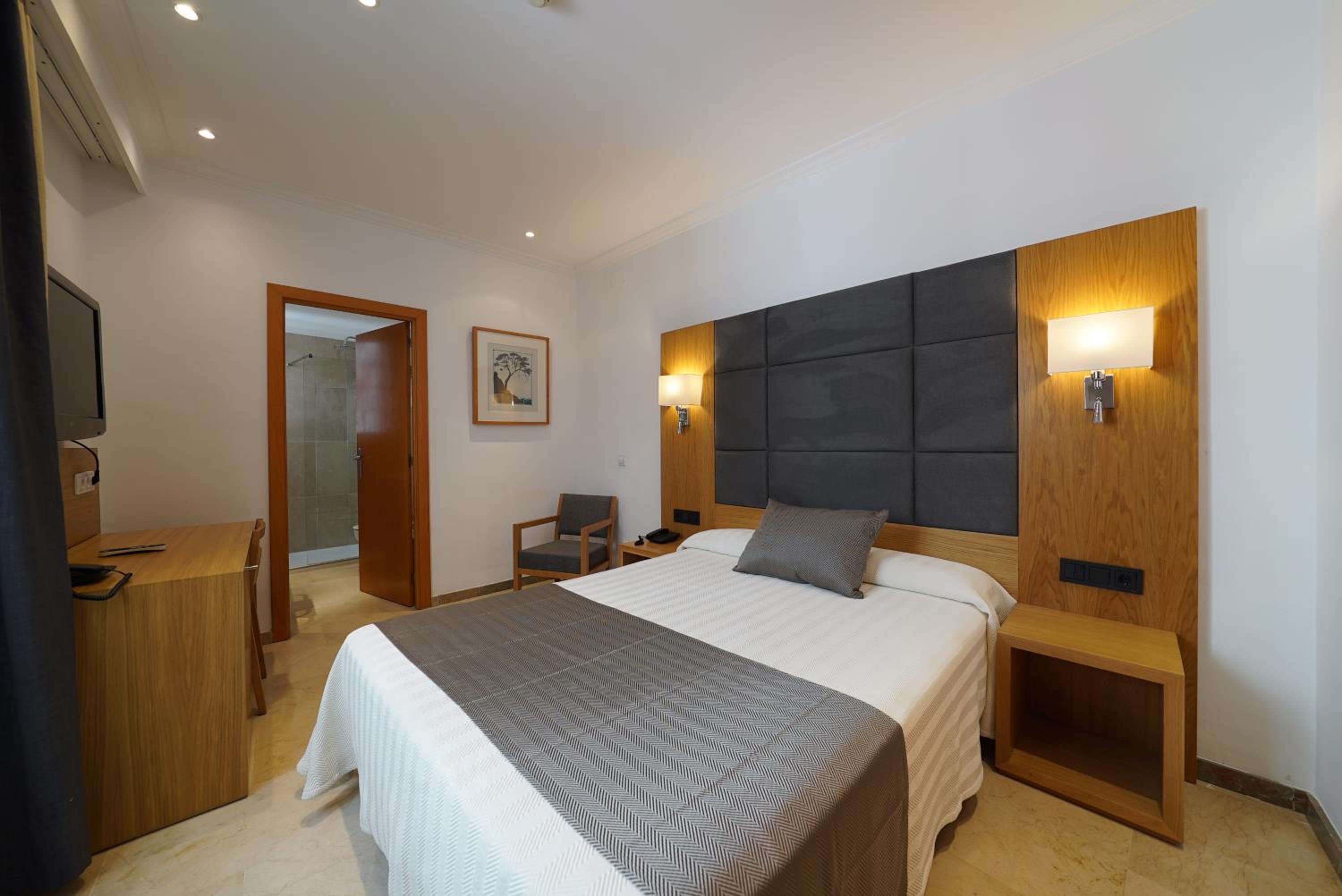 Double Room Single Use