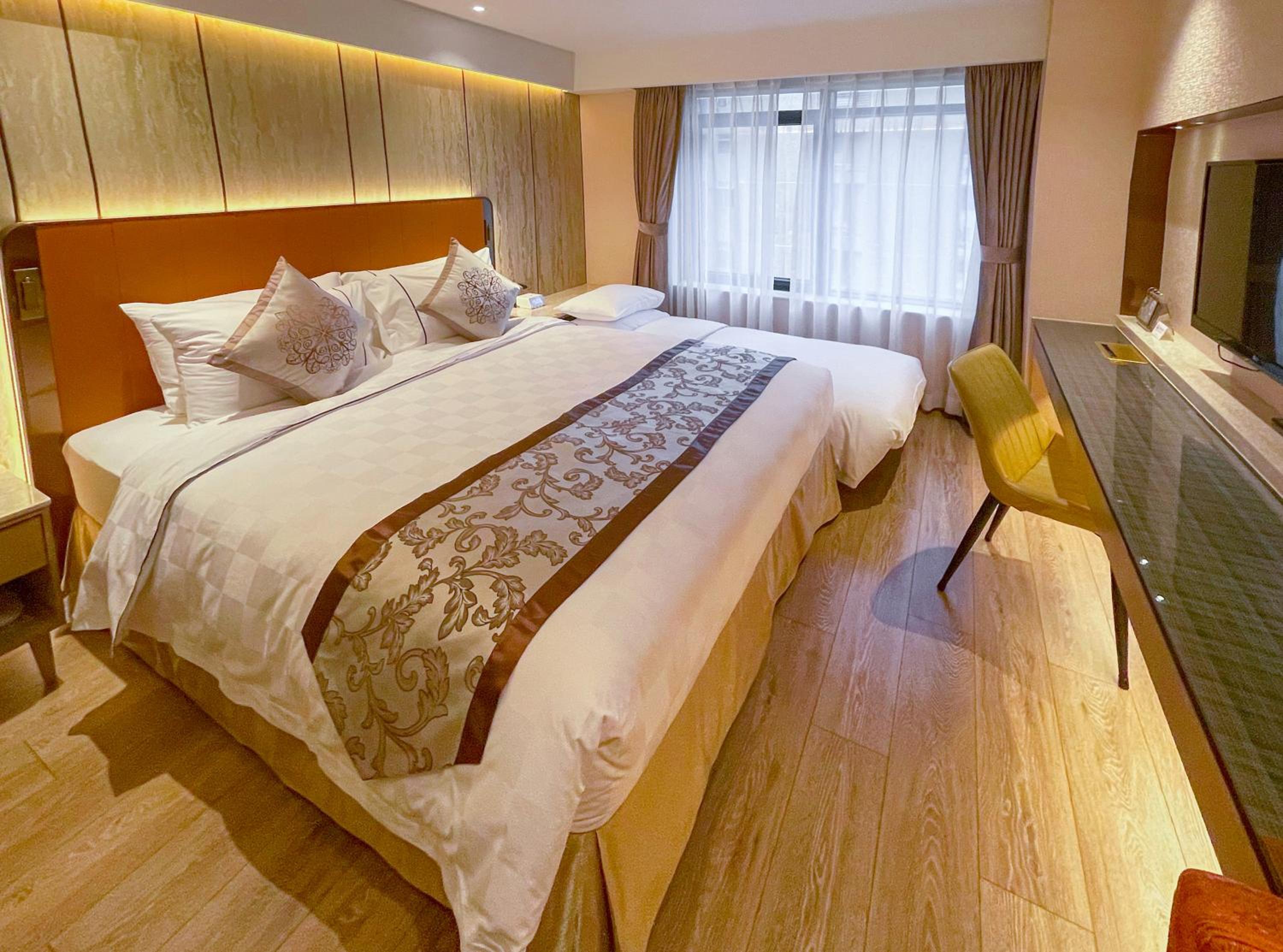 Double Room with Harbor View - Photo 4