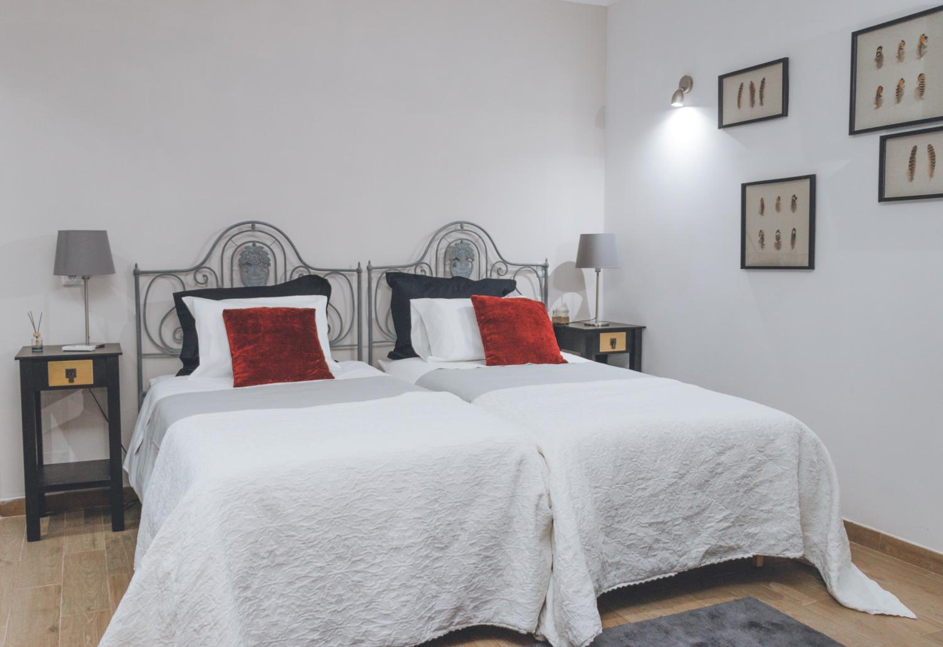 Three-Bedroom Villa - Photo 43