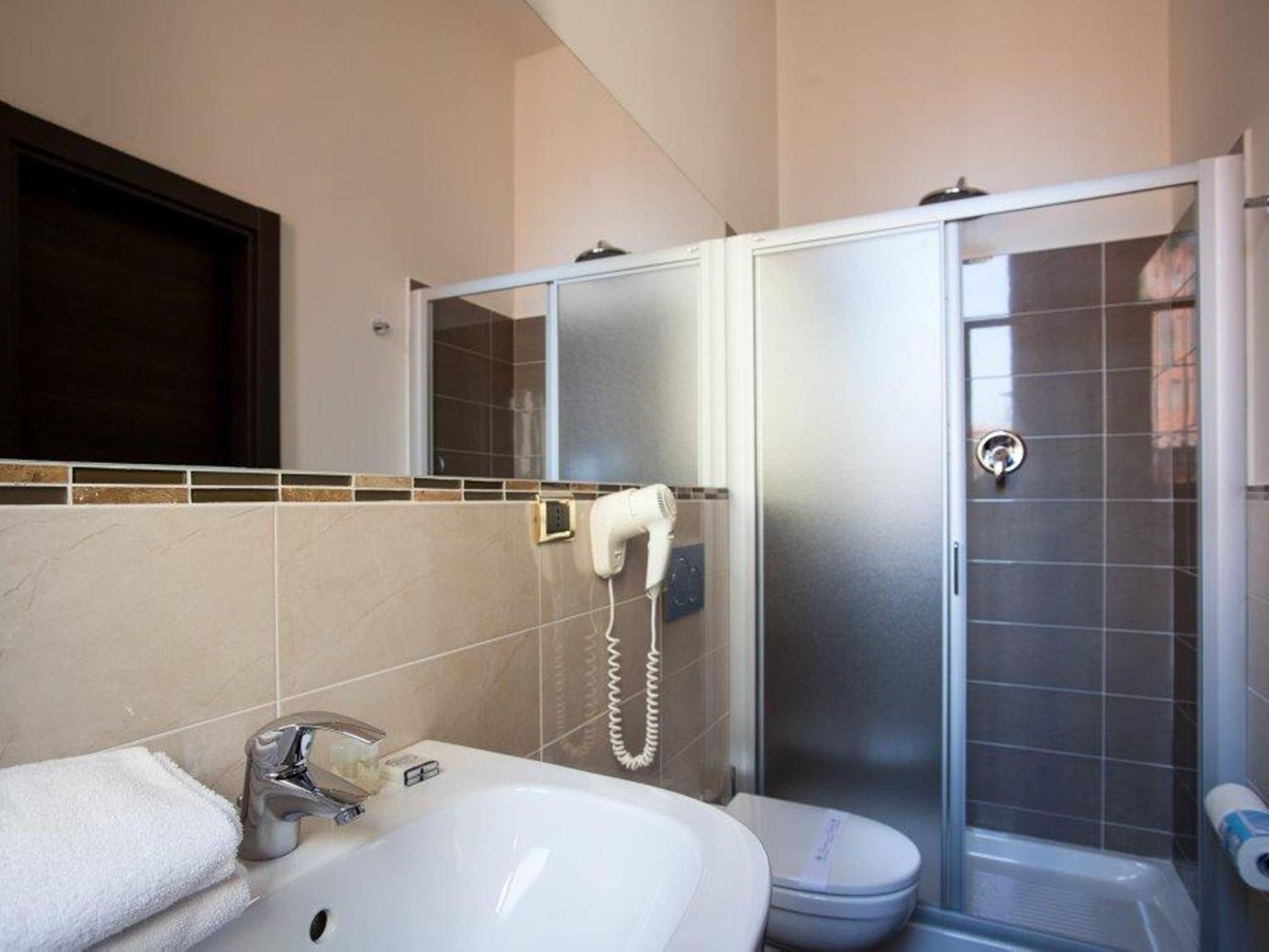 Classic Double Room - Photo 2