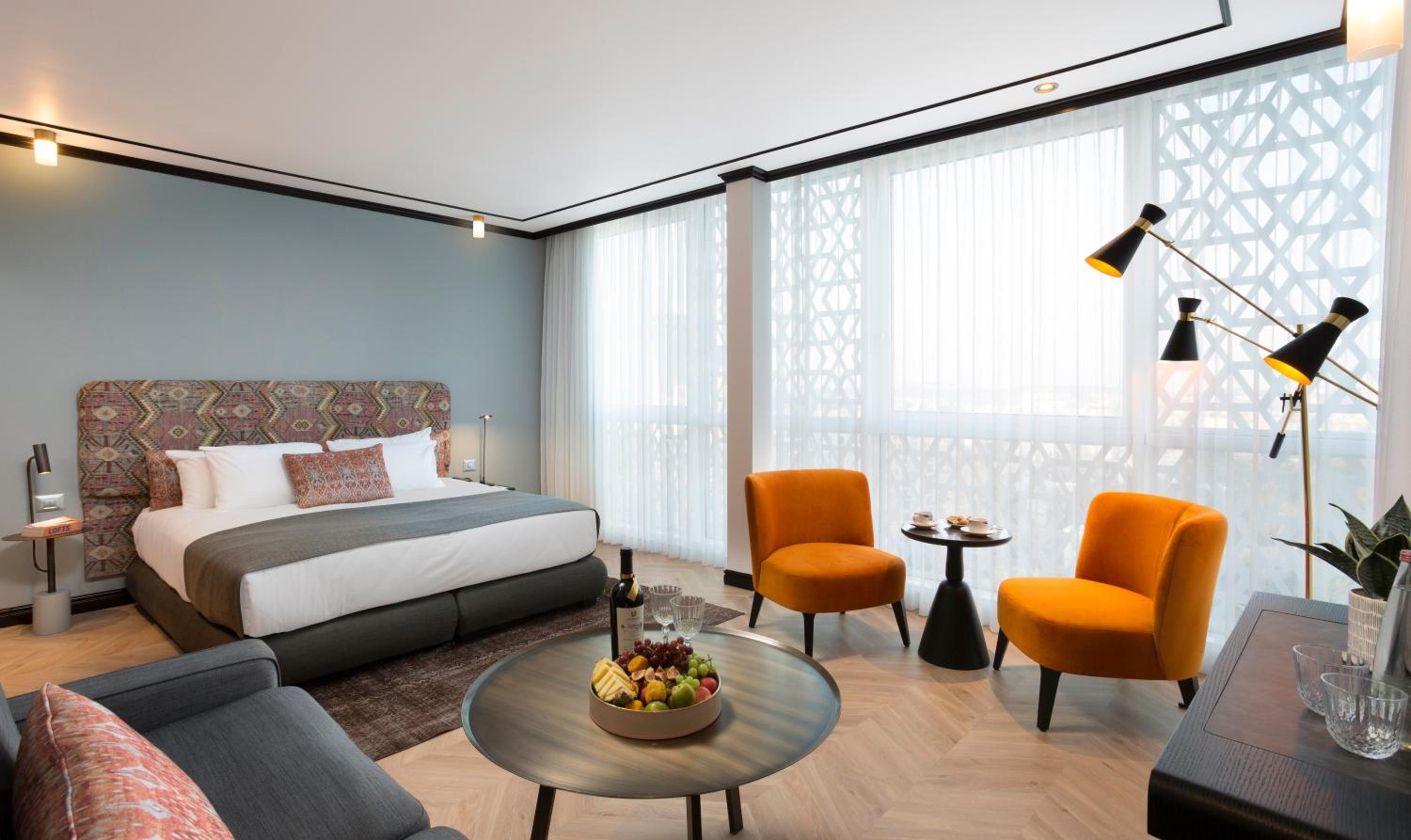 Executive Suite