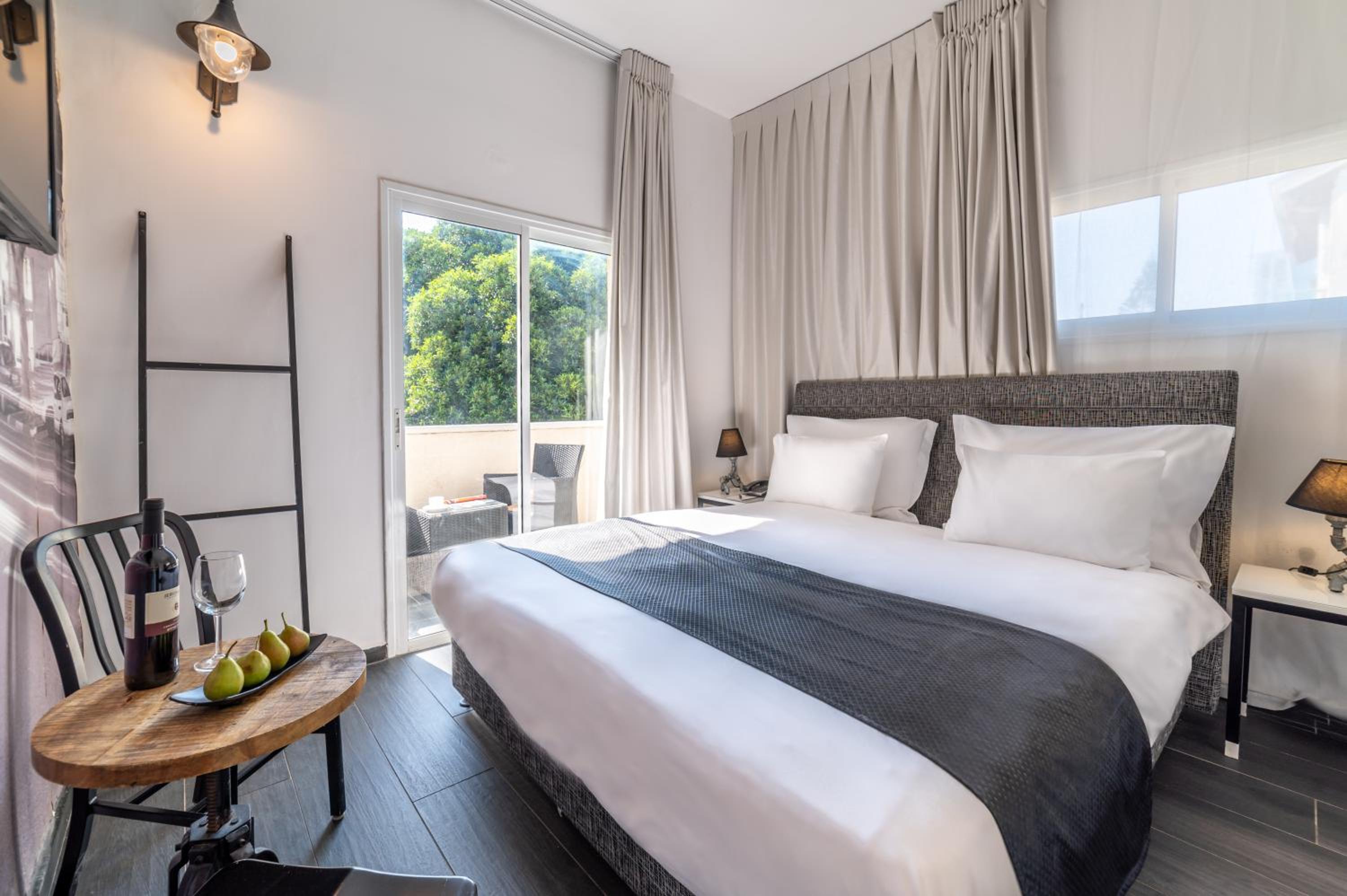 Superior Double Room with Balcony