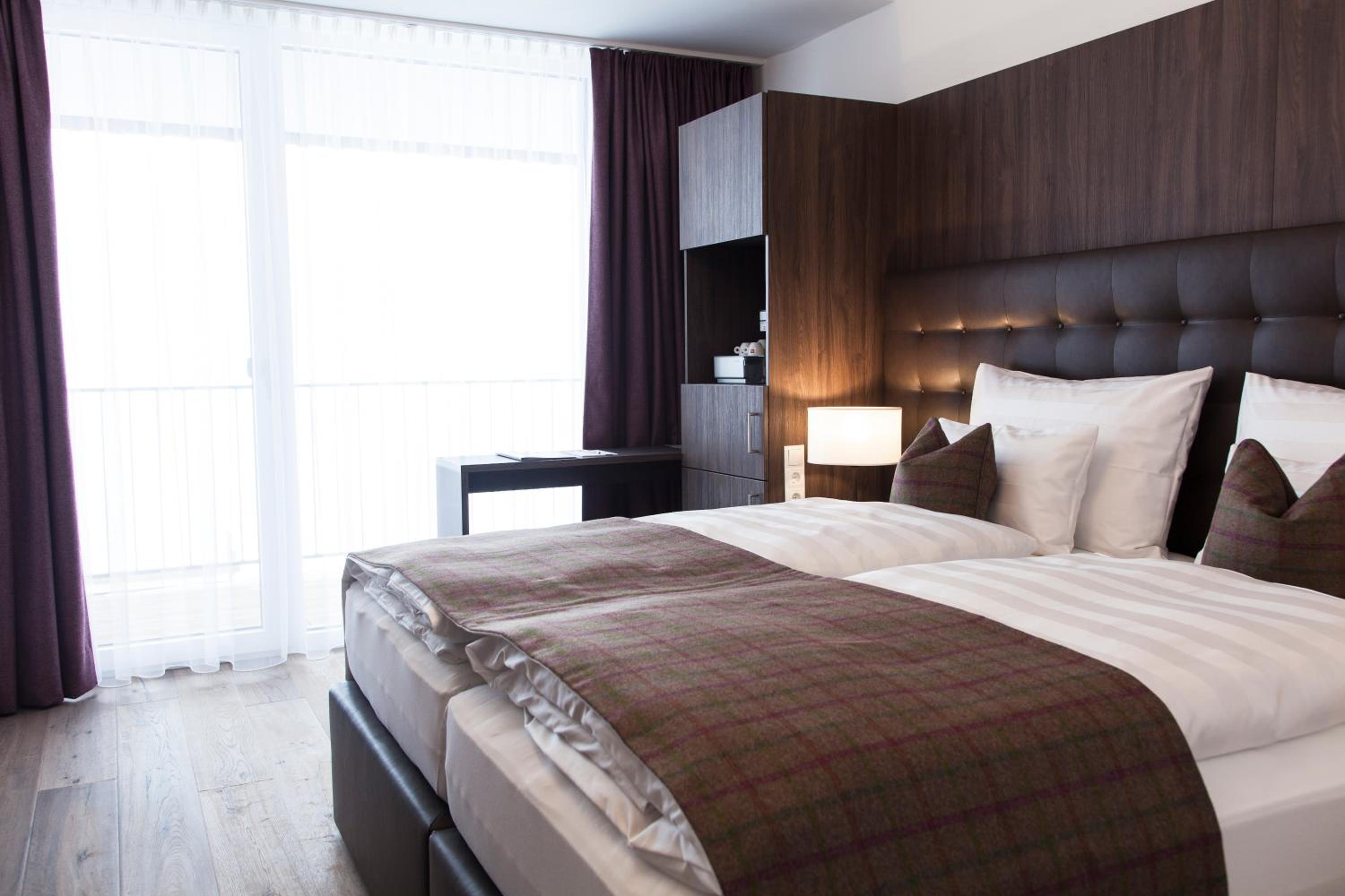 Standard Double Room - Photo 6
