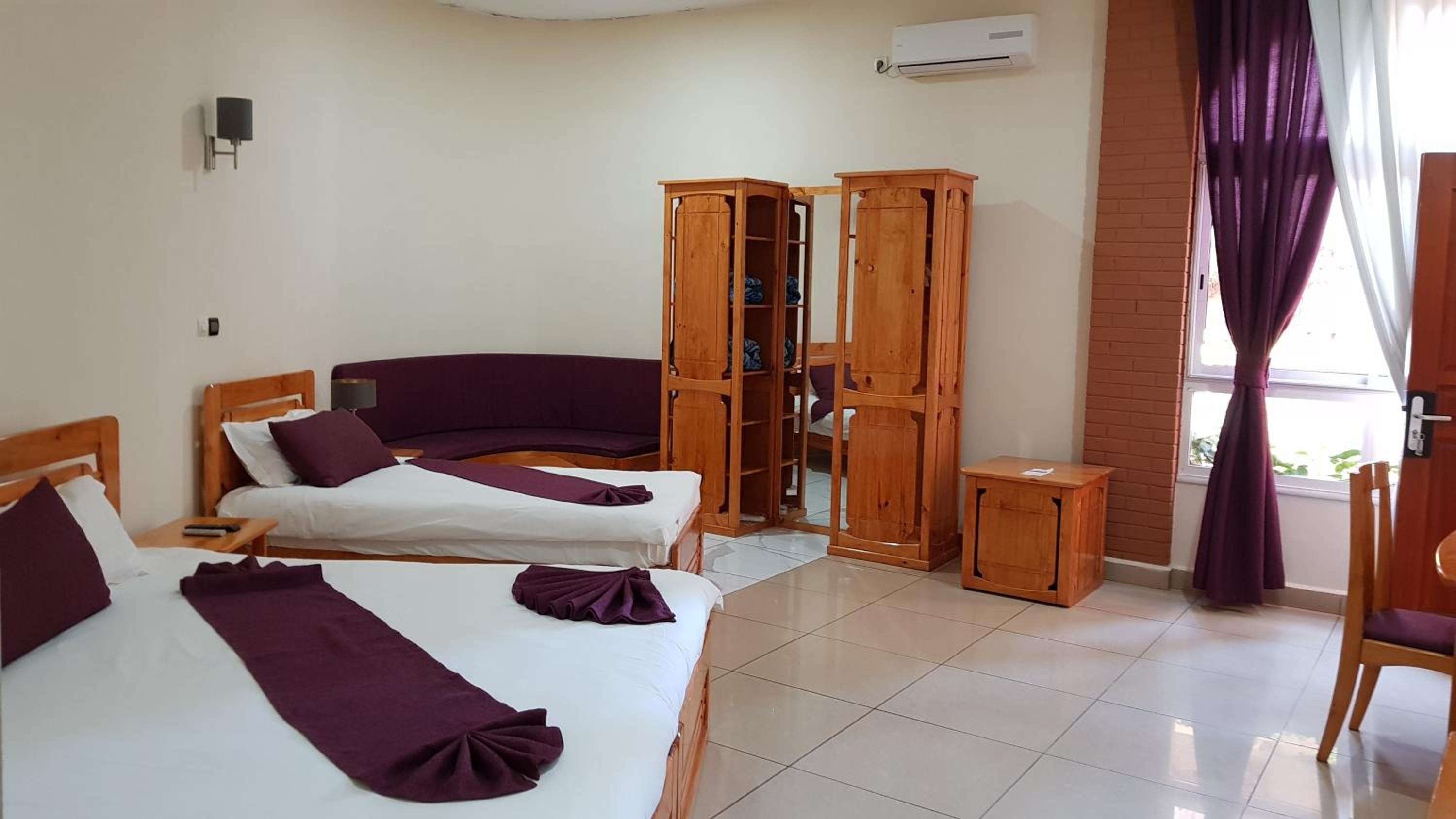 Comfort Triple Room