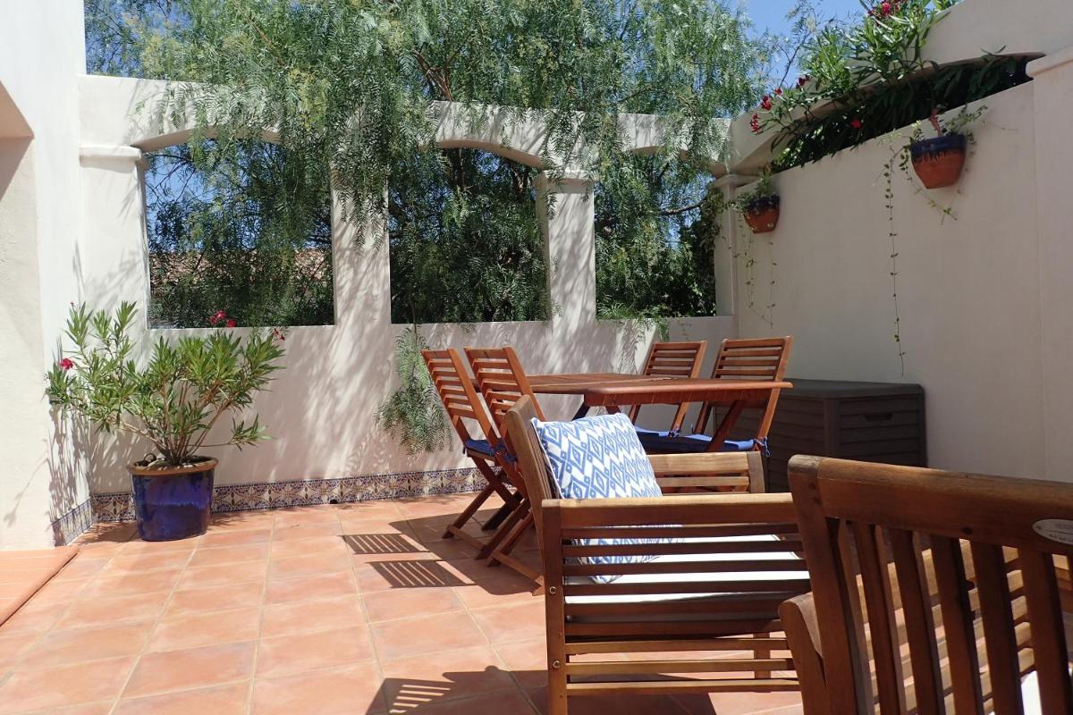 Duplex house with Patio photo 1