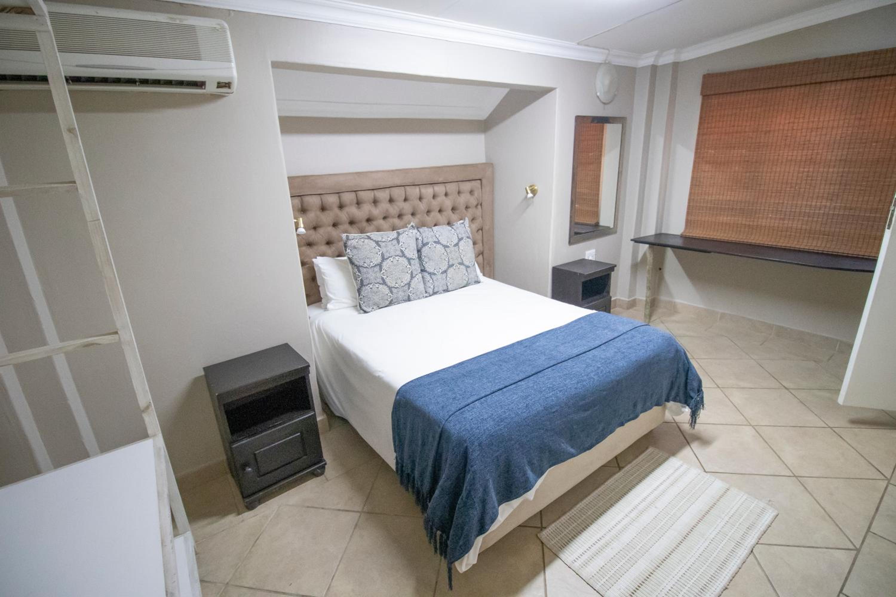 Standard Family Room - Photo 1