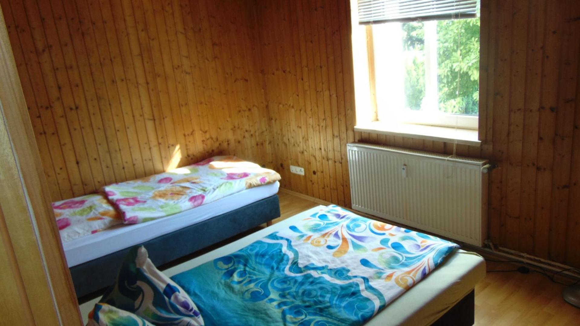 Double Room with Shared Bathroom photo 1