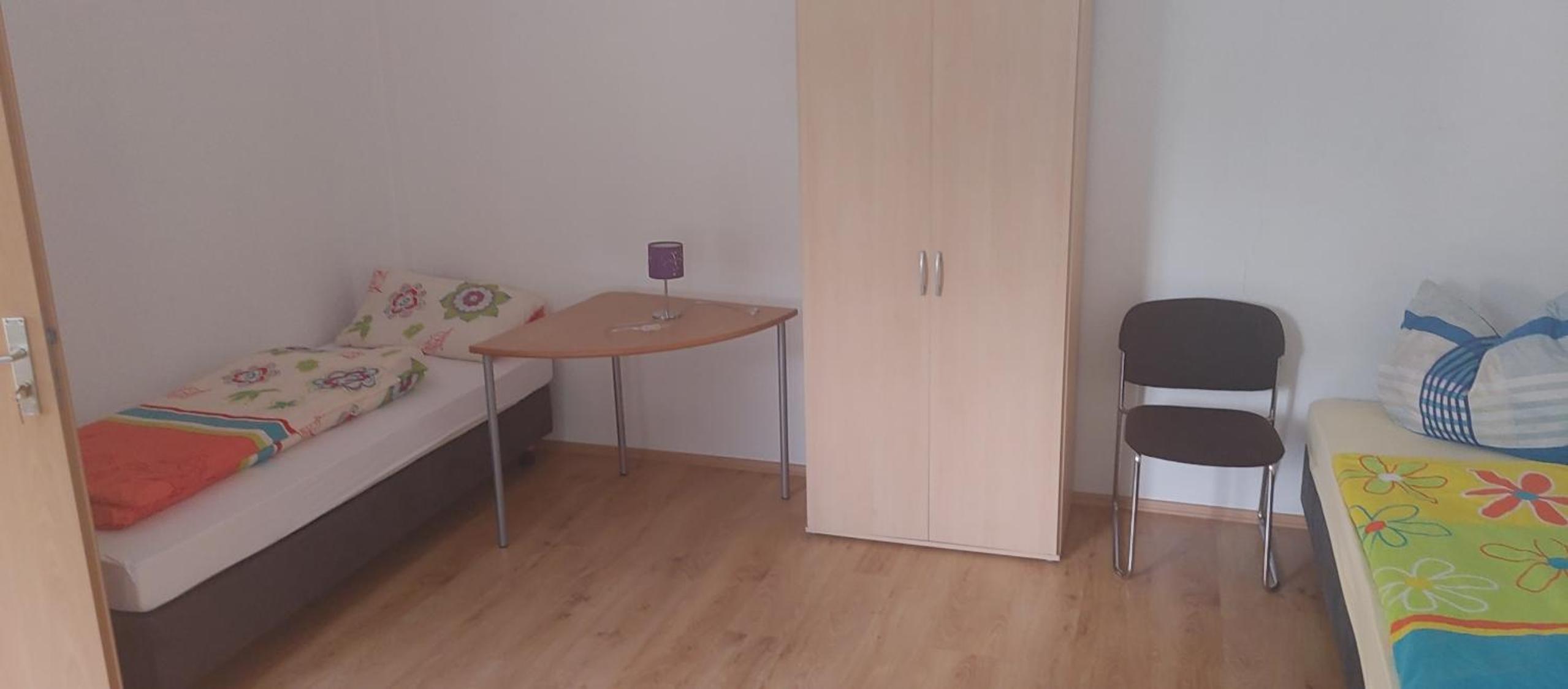 Double Room with Shared Bathroom photo 2