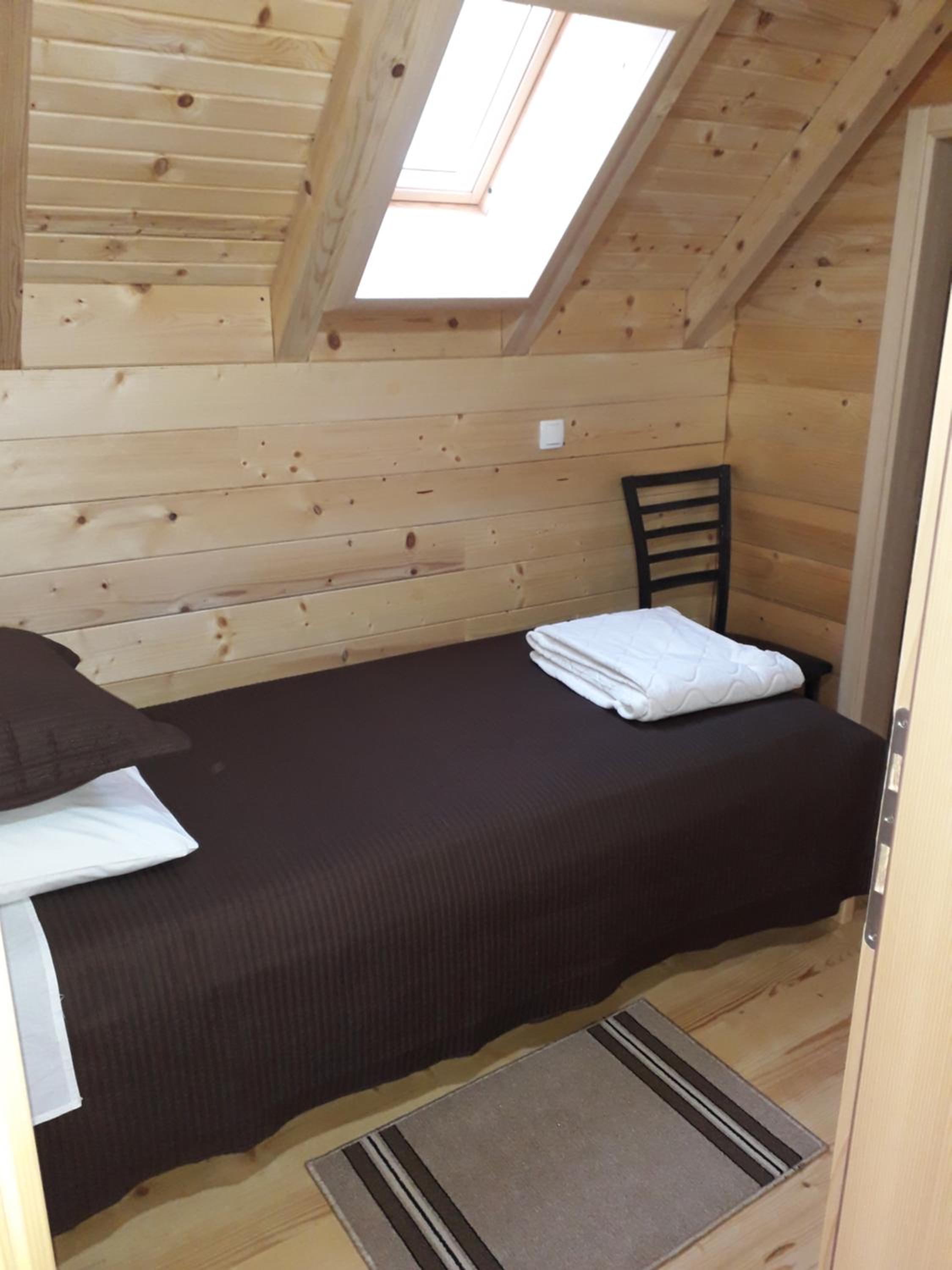 Two-Bedroom Chalet - Photo 6
