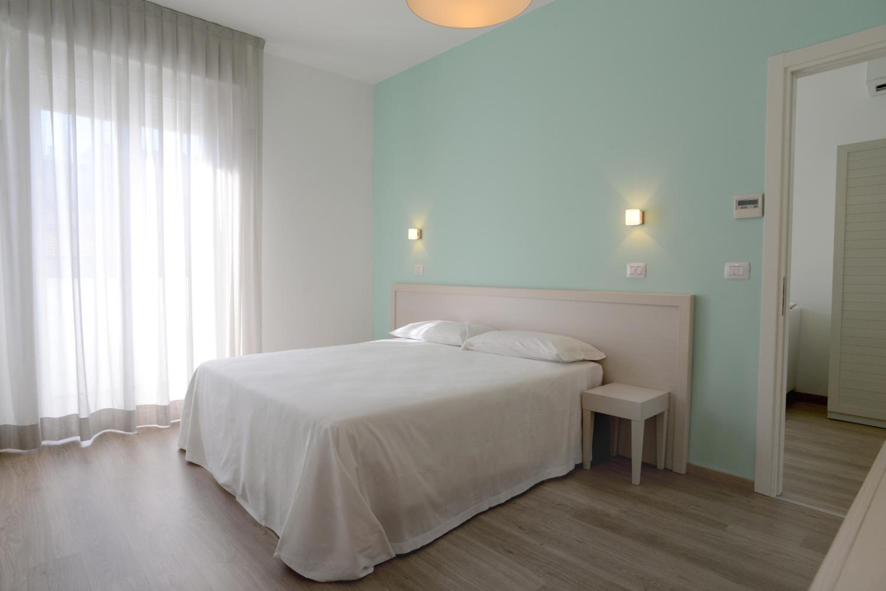 Comfort Double or Twin Room with Balcony - Photo 7