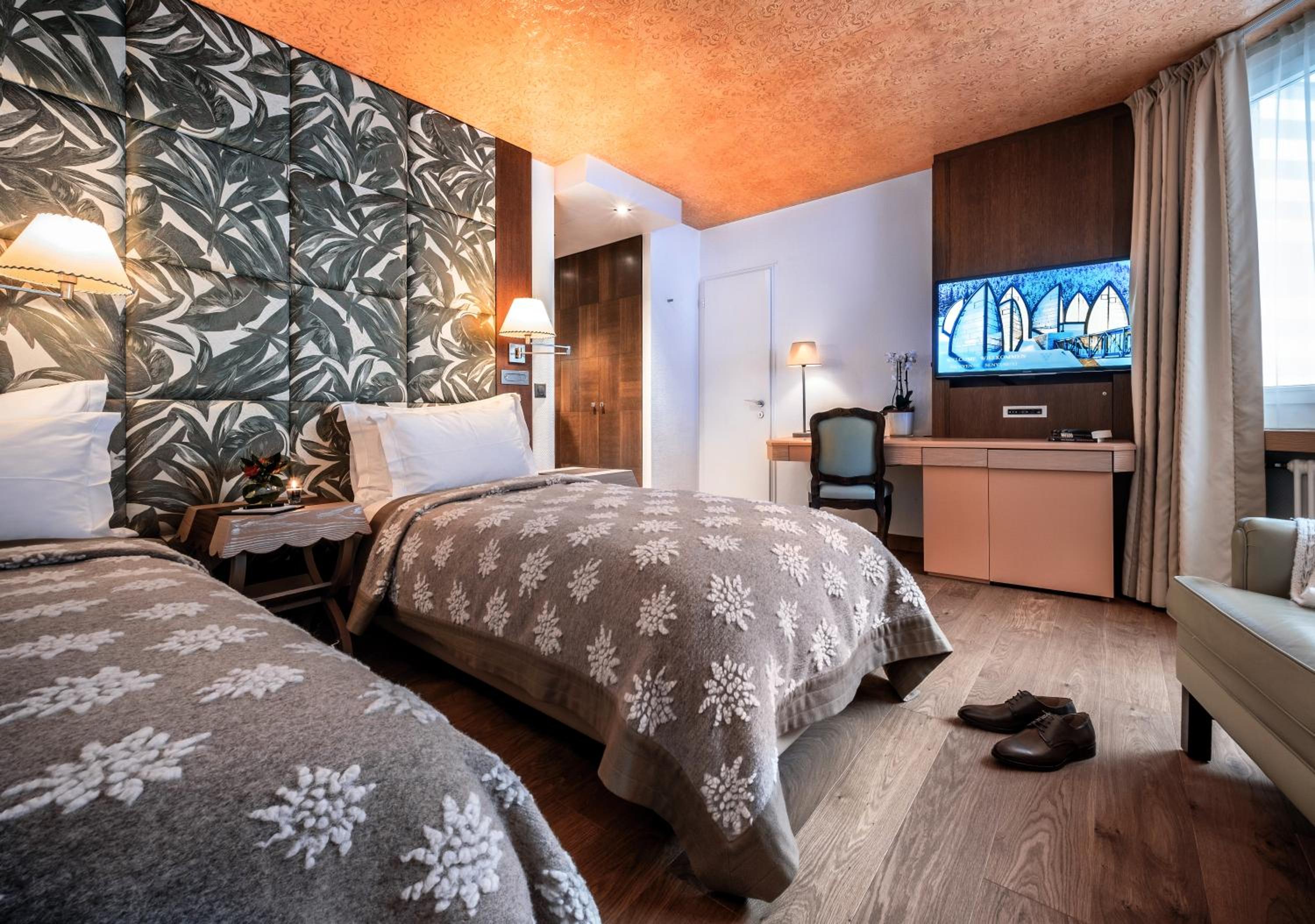 Deluxe Double Room South Facing - Photo 5