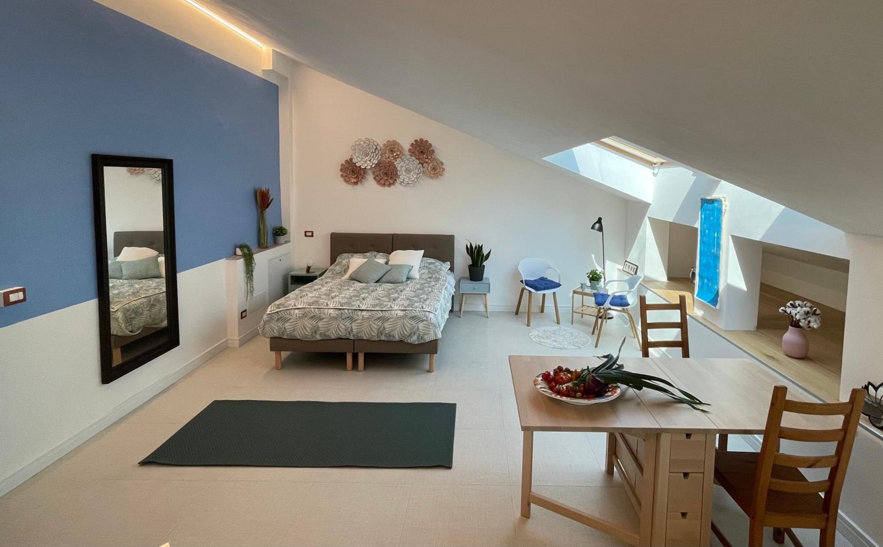 Studio Apartment photo 1