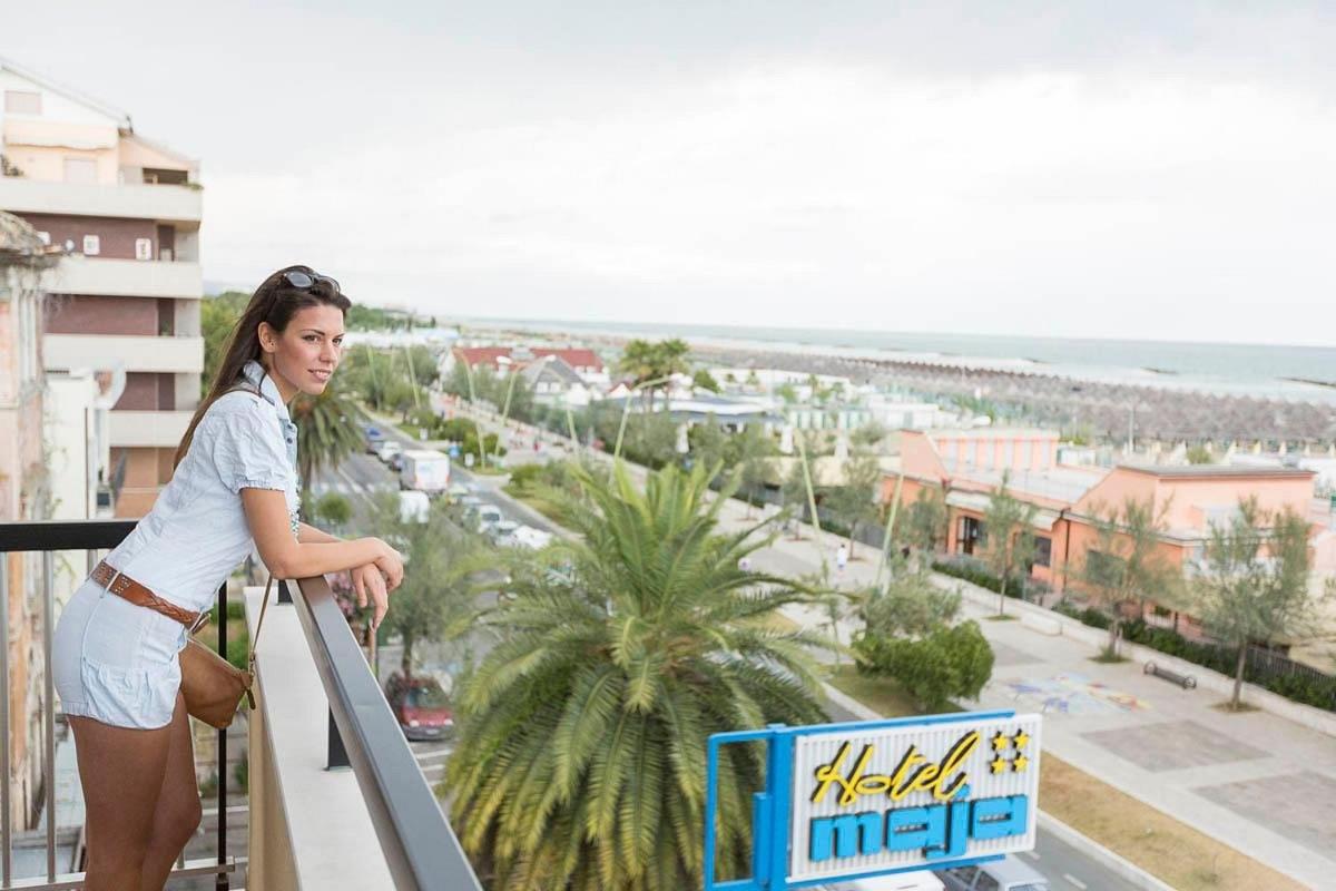 Double Room with Balcony and Sea View - Photo 10