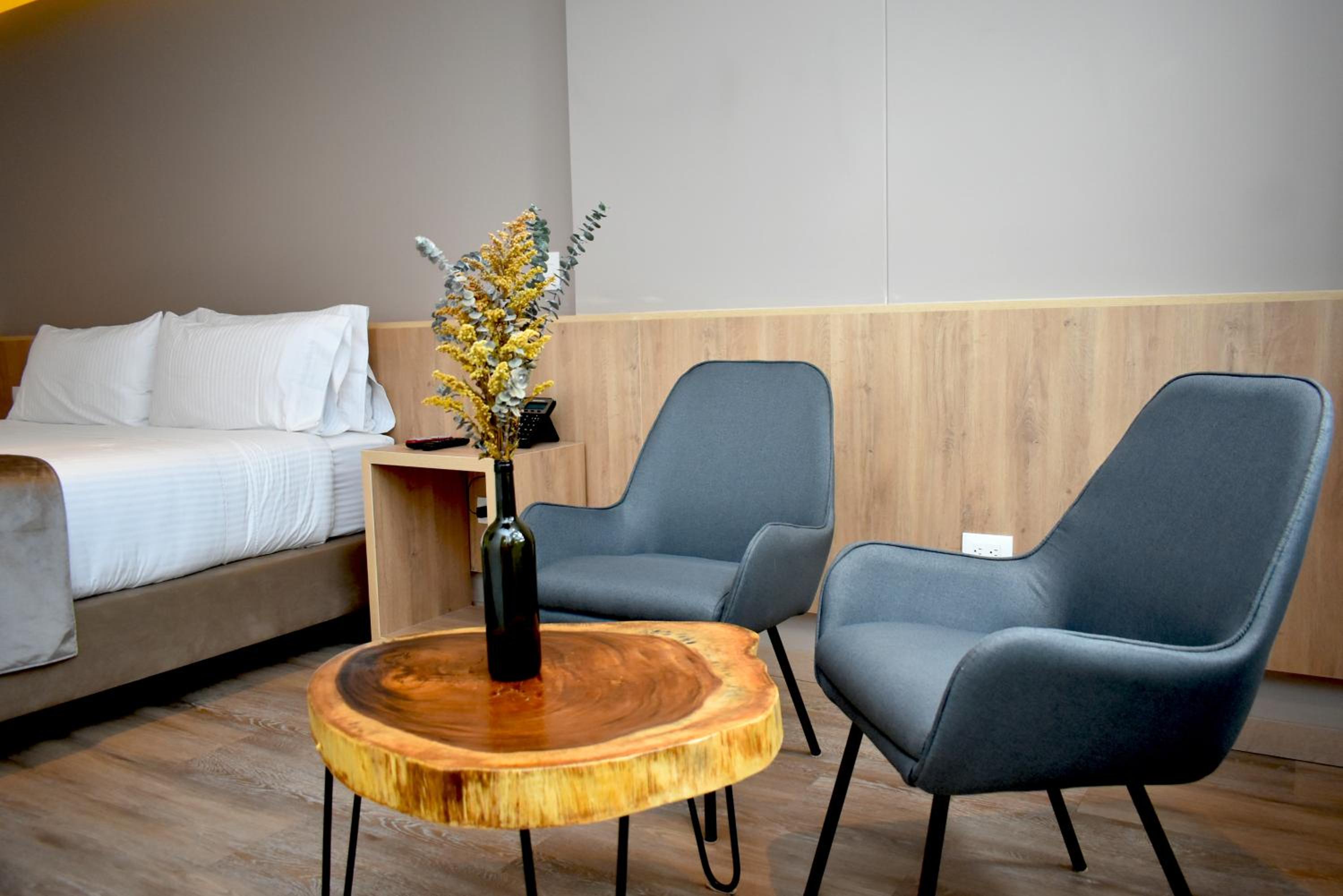 Standard King Room