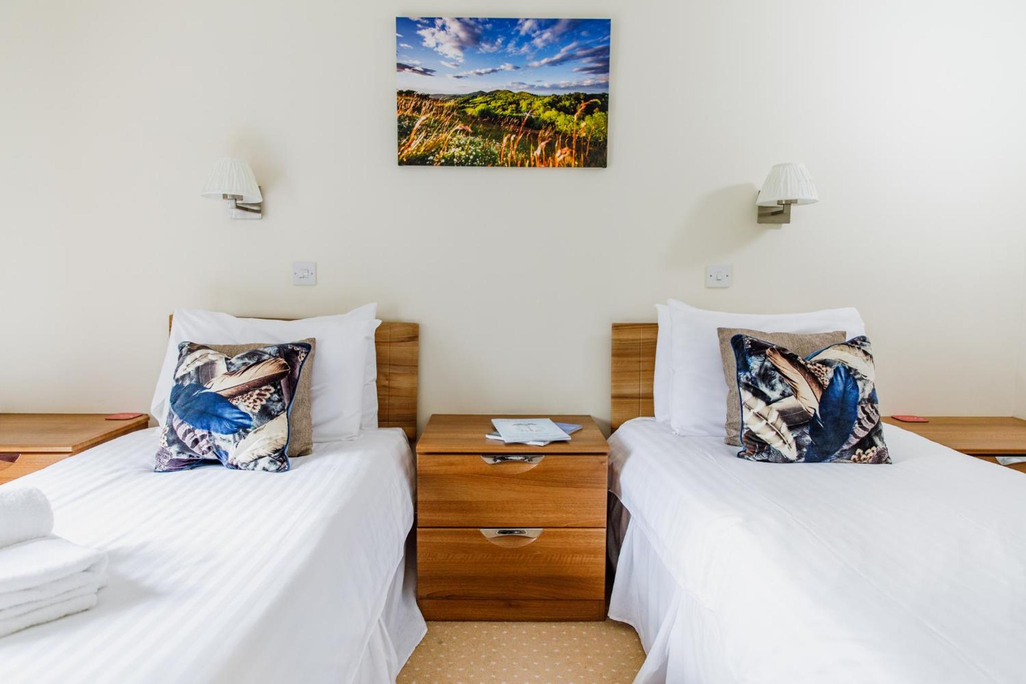 Twin Room - Photo 4