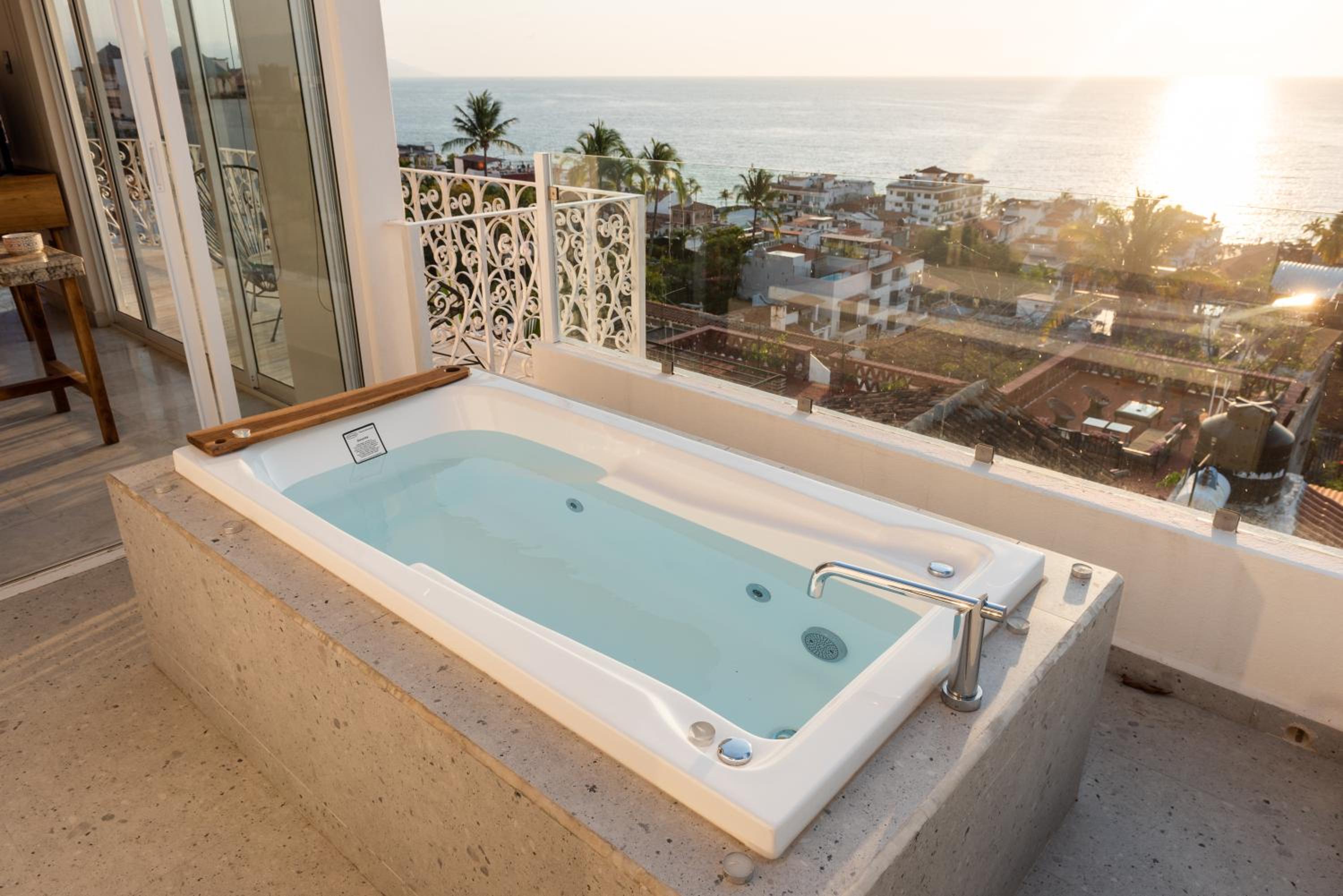 Studio with Sea View - Photo 2