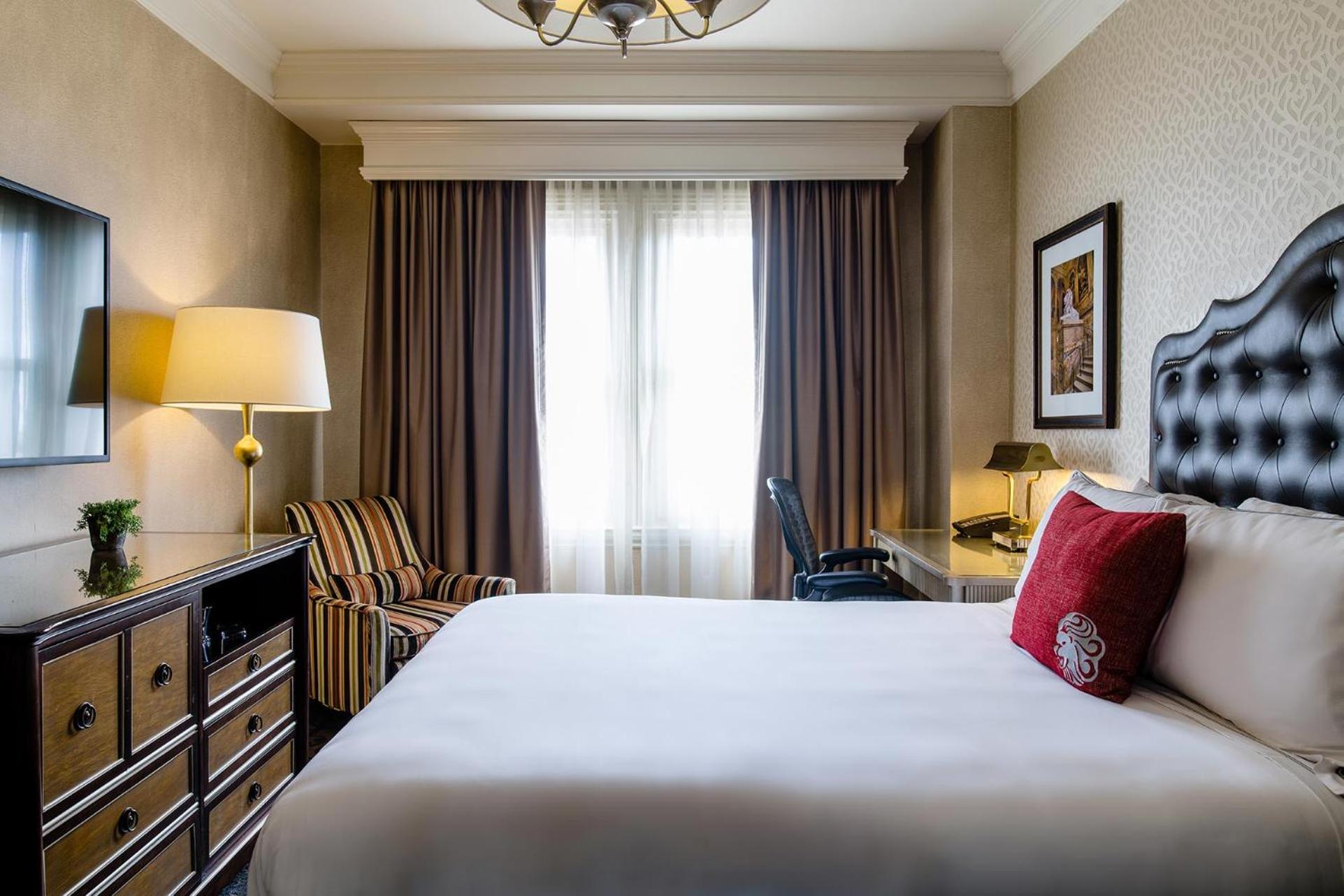 Classic Room - Photo 1