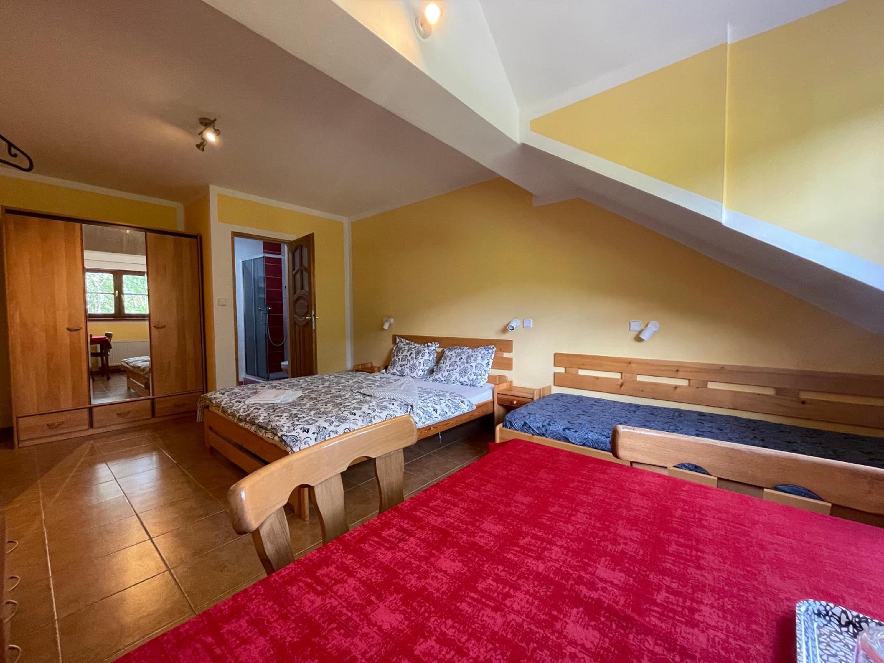 Quadruple Room - Photo 2