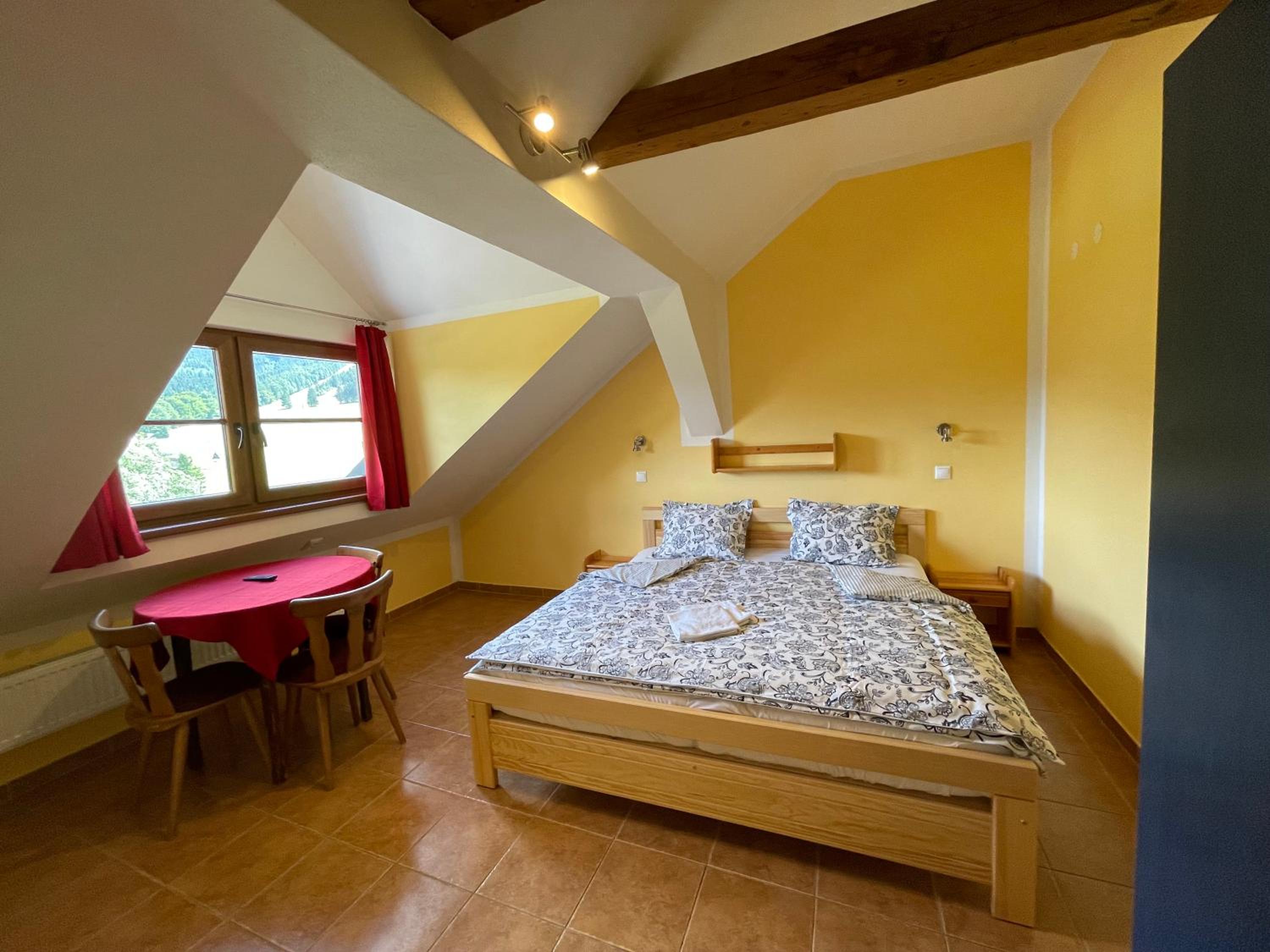 Quadruple Room - Photo 6