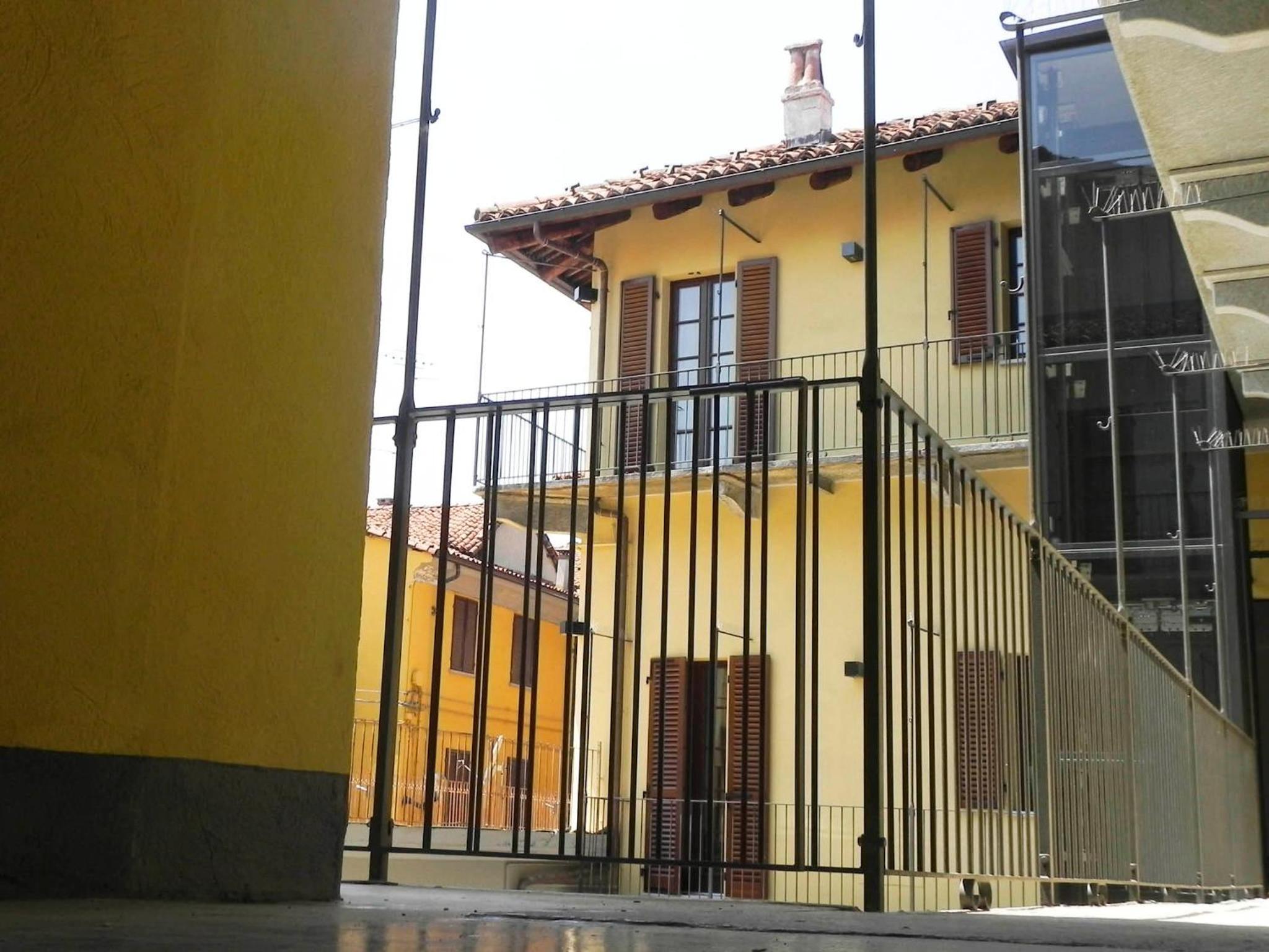 One-Bedroom Apartment with Balcony photo 3