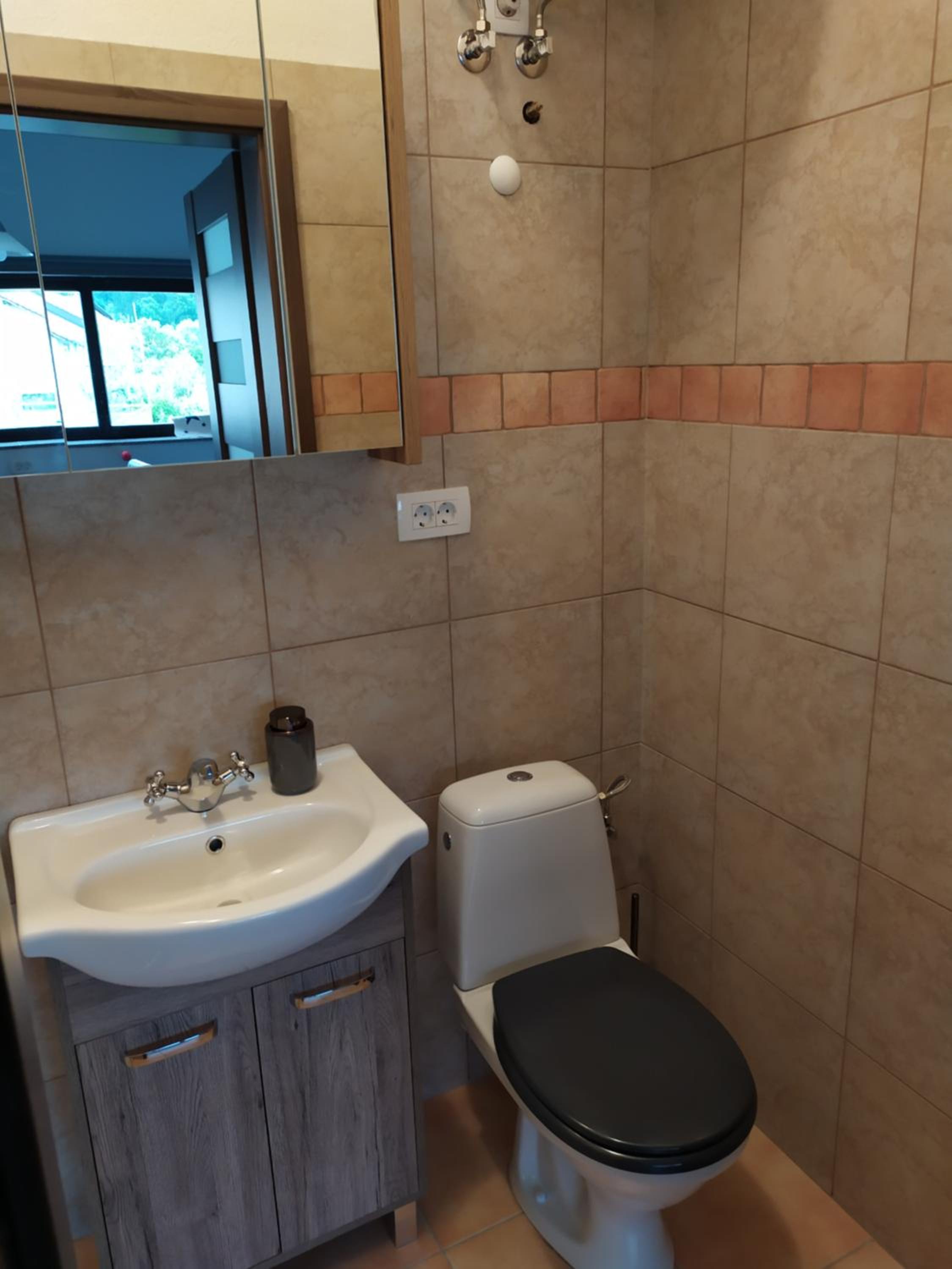 Apartment - Photo 2
