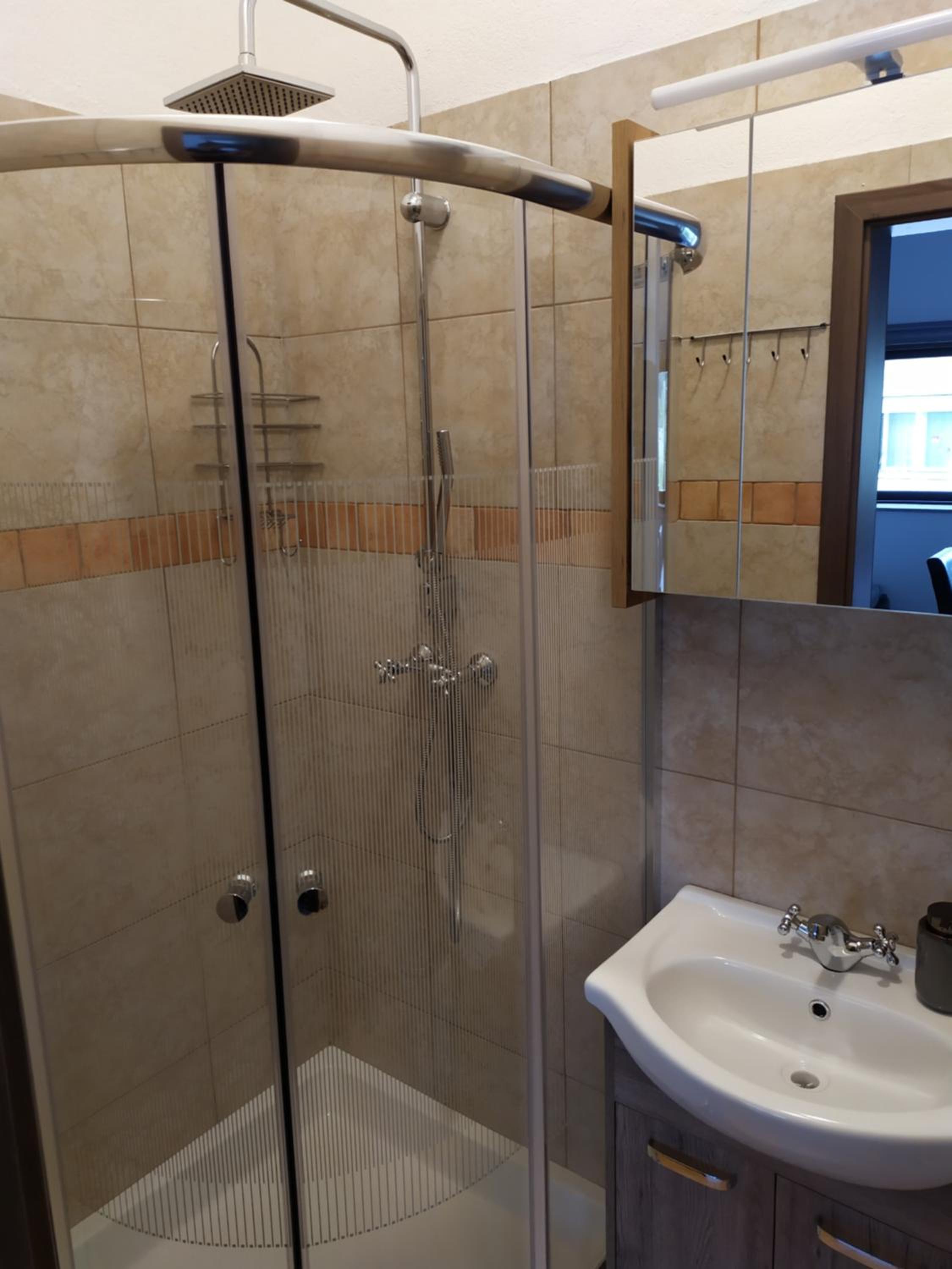 Apartment - Photo 3