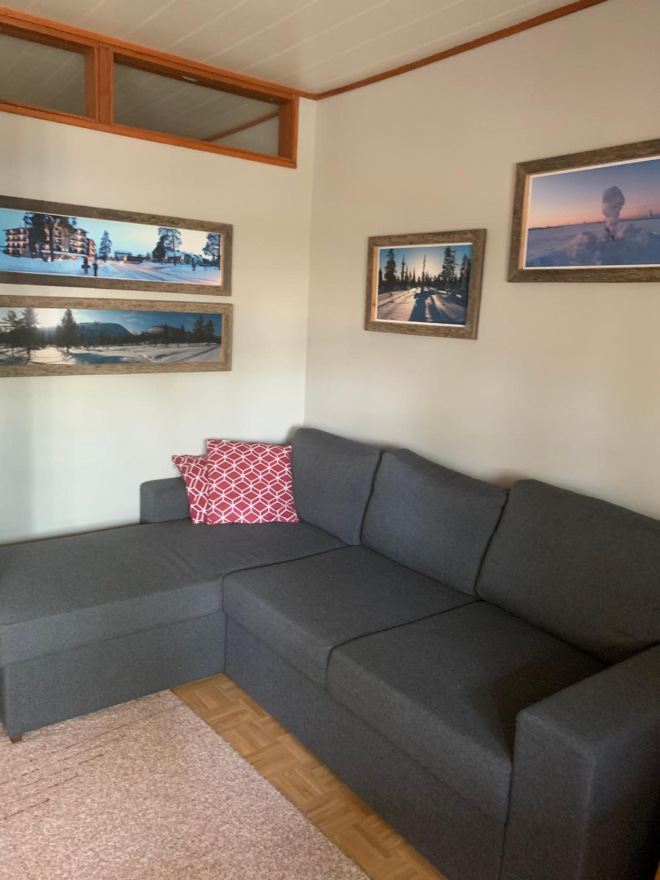 One-Bedroom Apartment - Photo 3