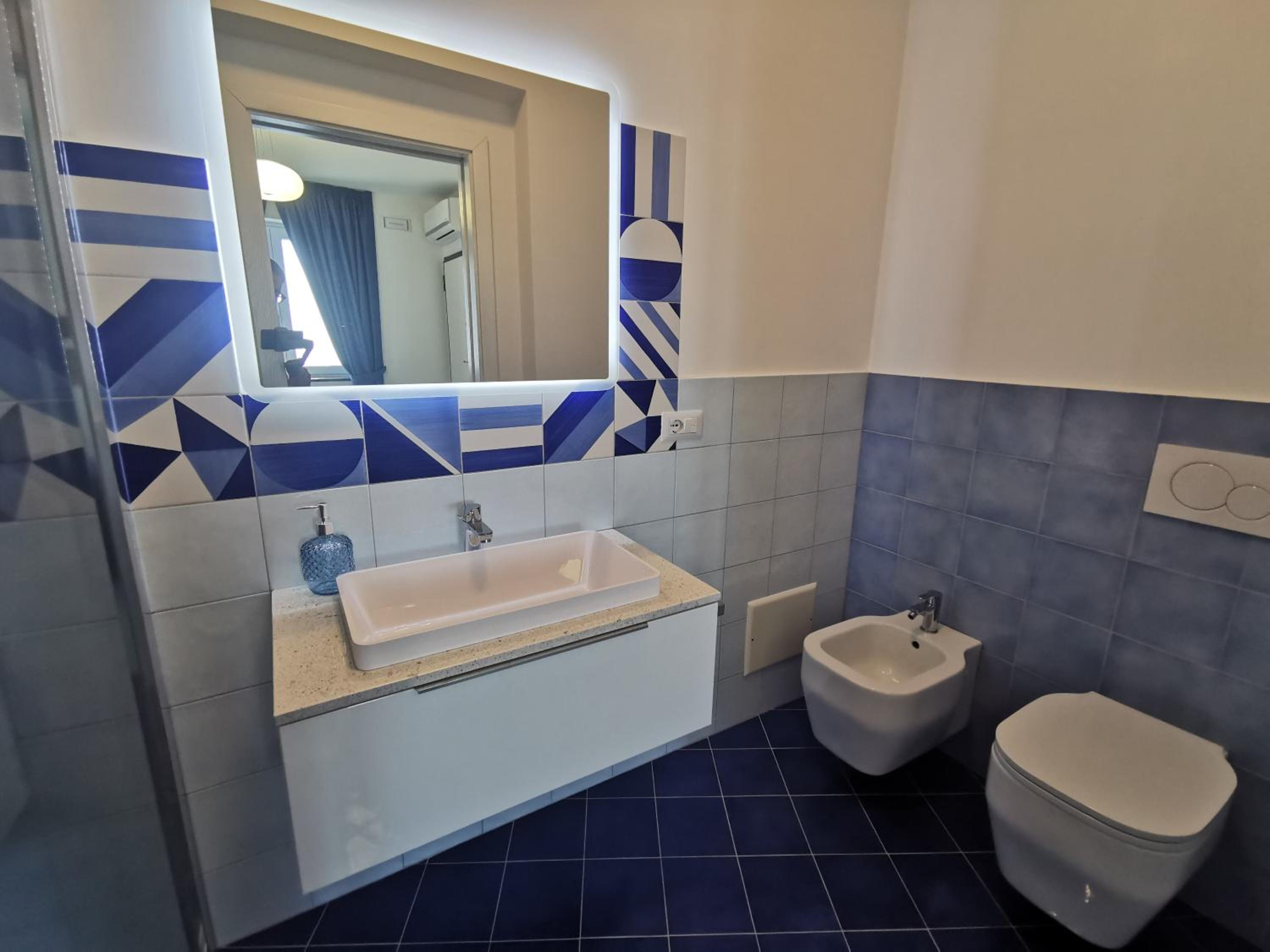 Double Room with Private Bathroom photo 3