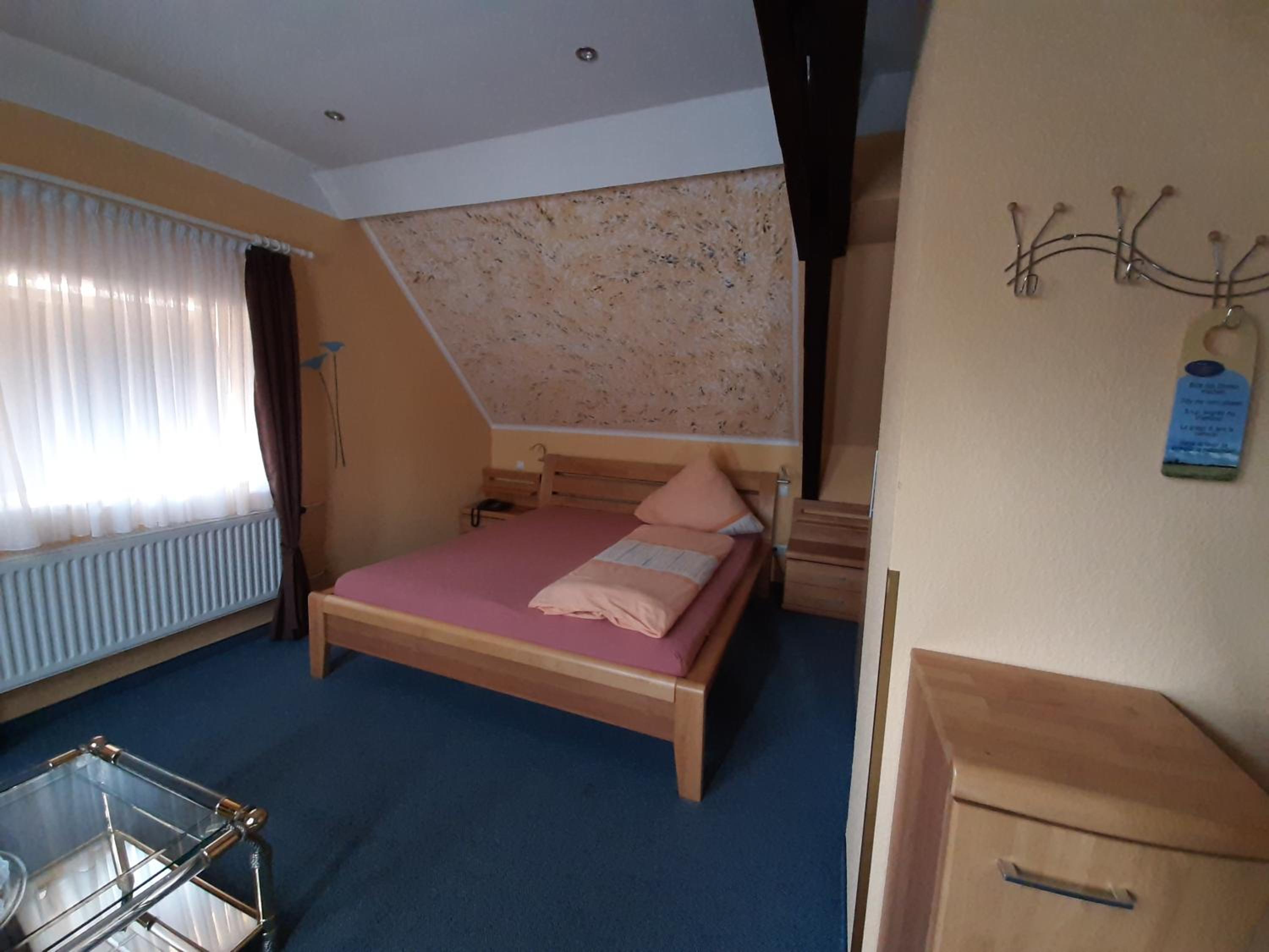 Standard Single Room with Shower photo 1