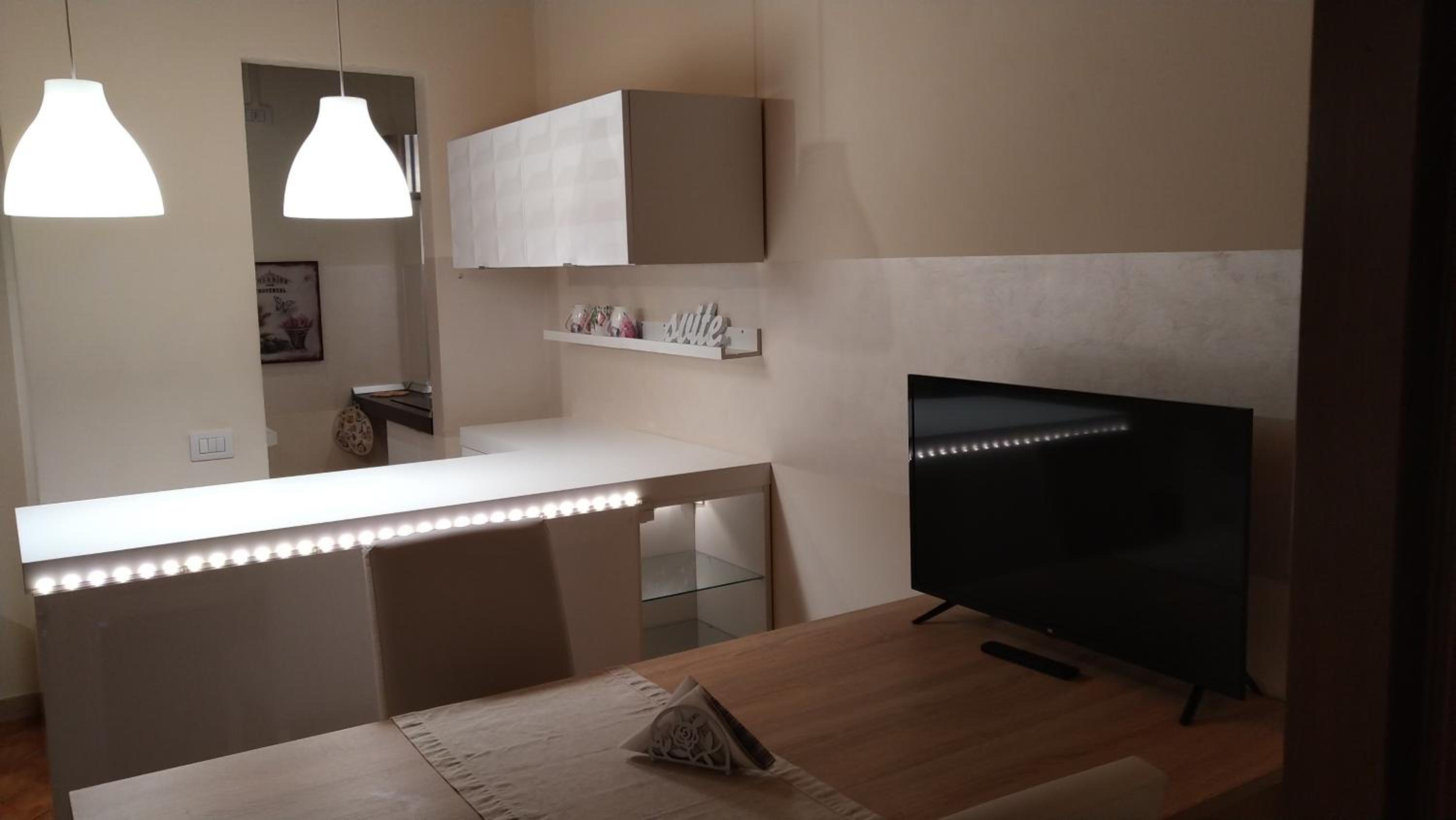 One-Bedroom Apartment - Photo 6