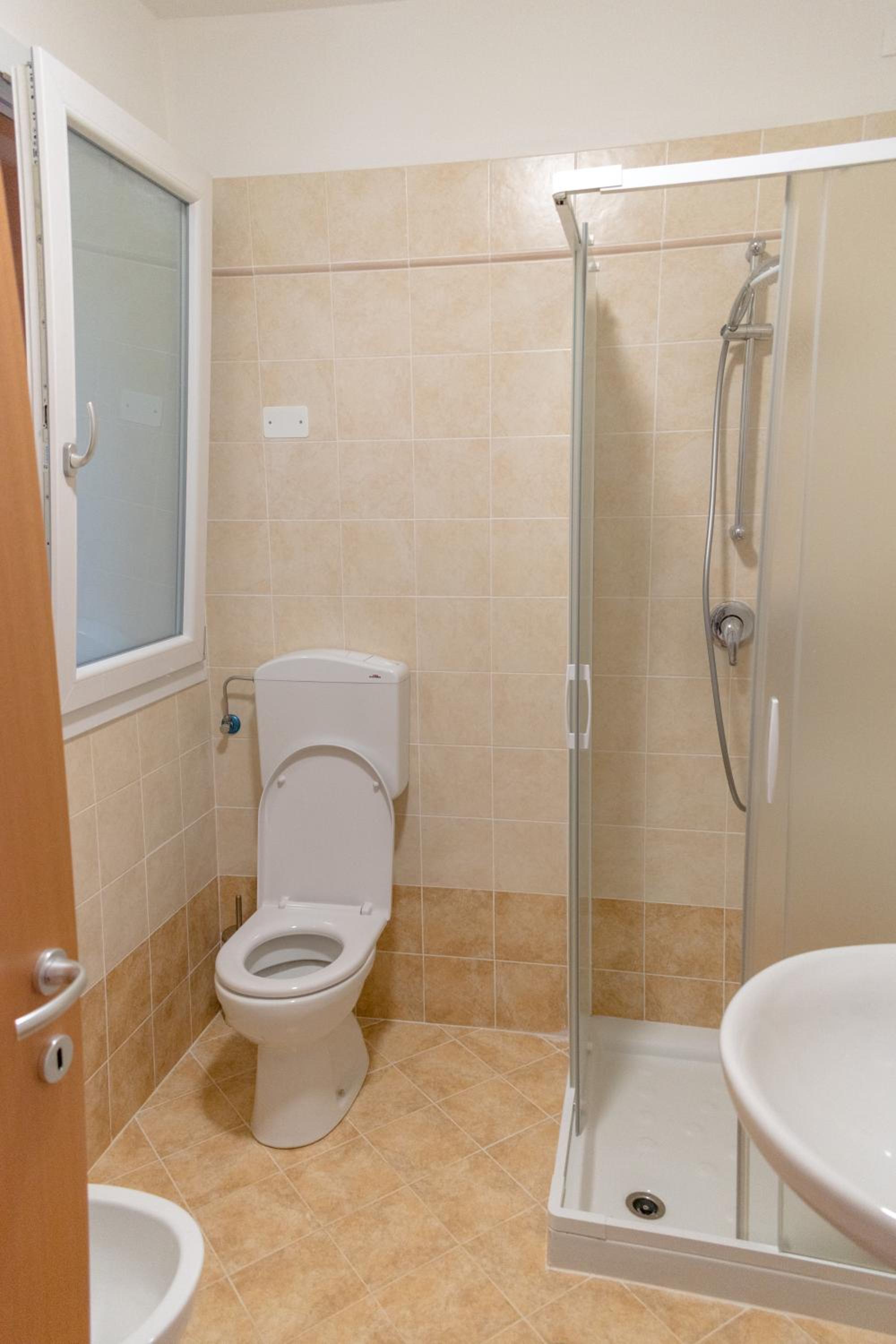 Duplex Apartment - Photo 3