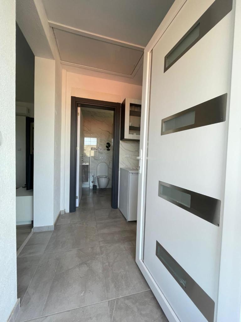 Apartment - Ground Floor photo 2