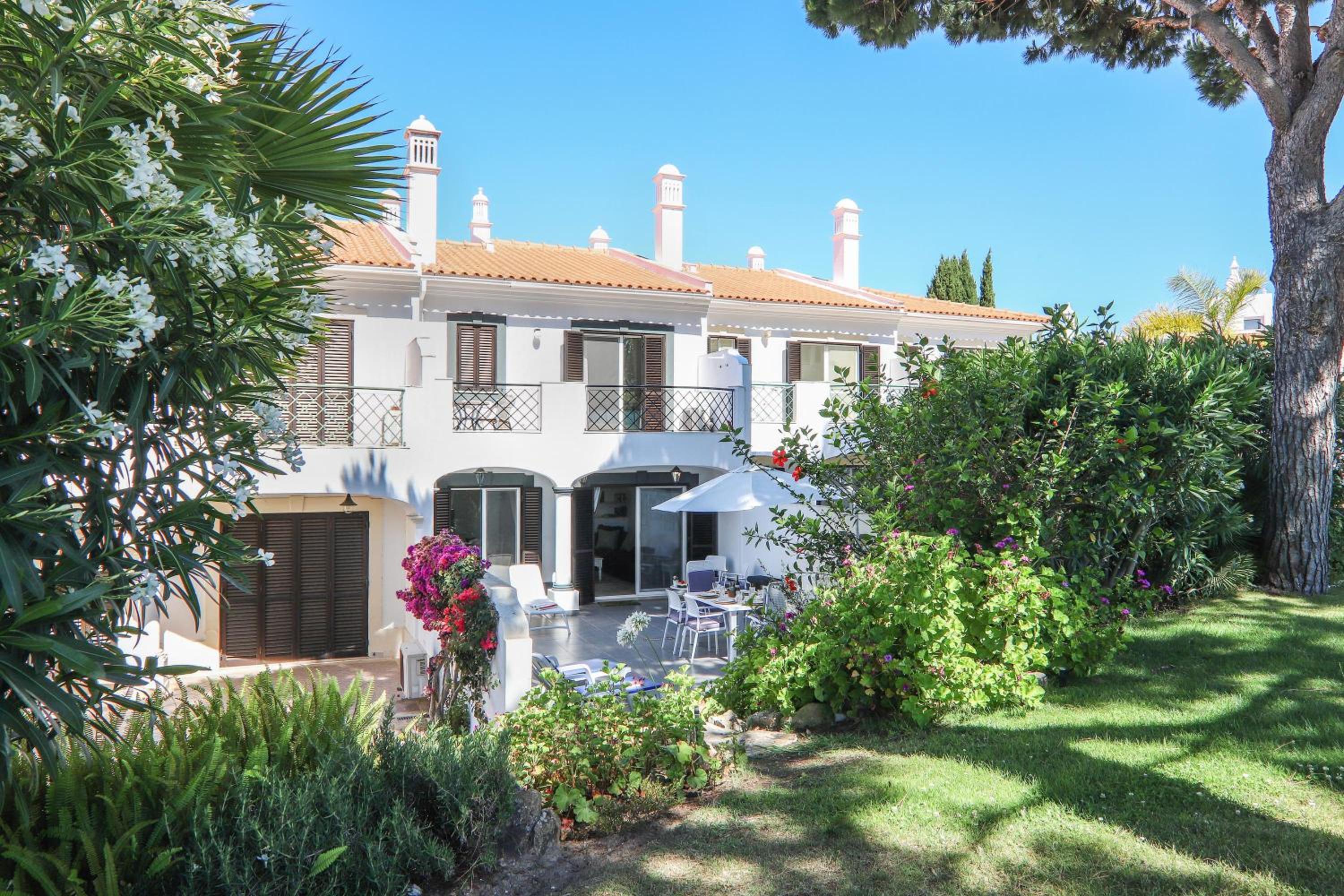 Villa with Garden View photo 3
