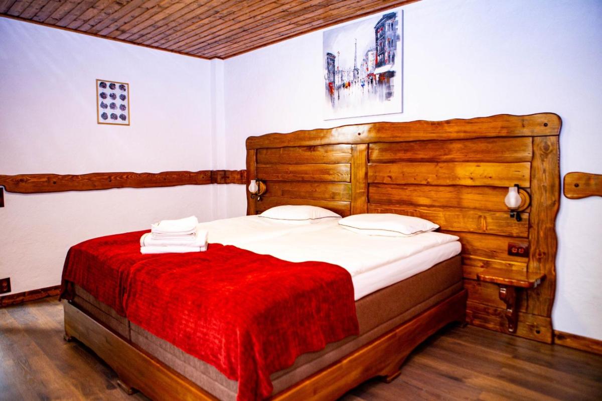 Double Room with Balcony photo 2