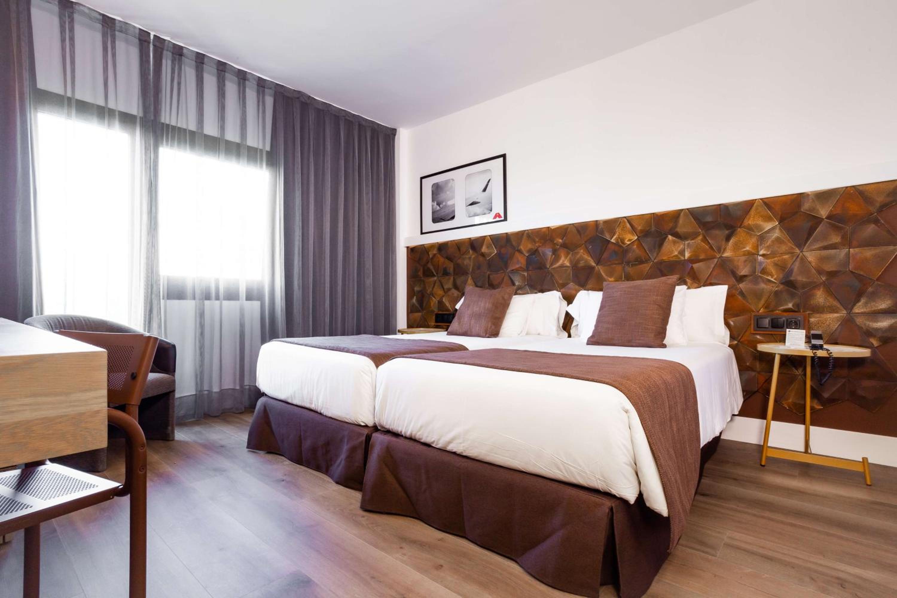 Double or Twin Room photo 1