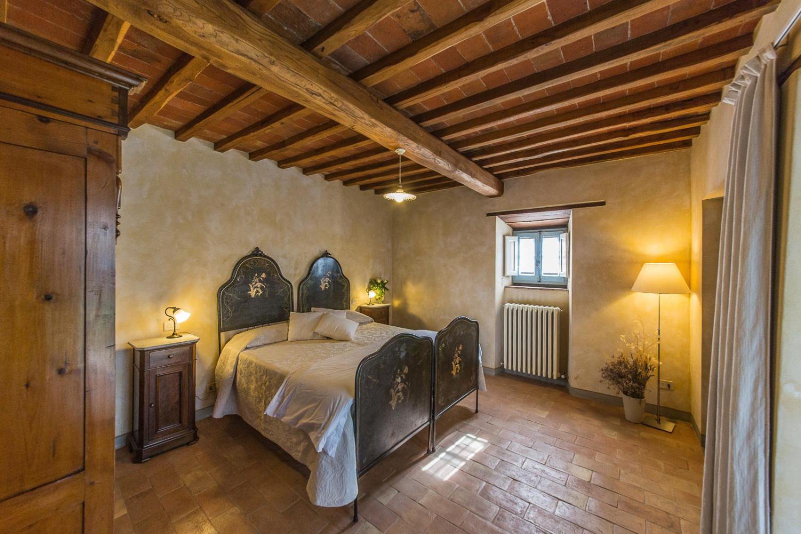 Two-Bedroom Apartment - Photo 12
