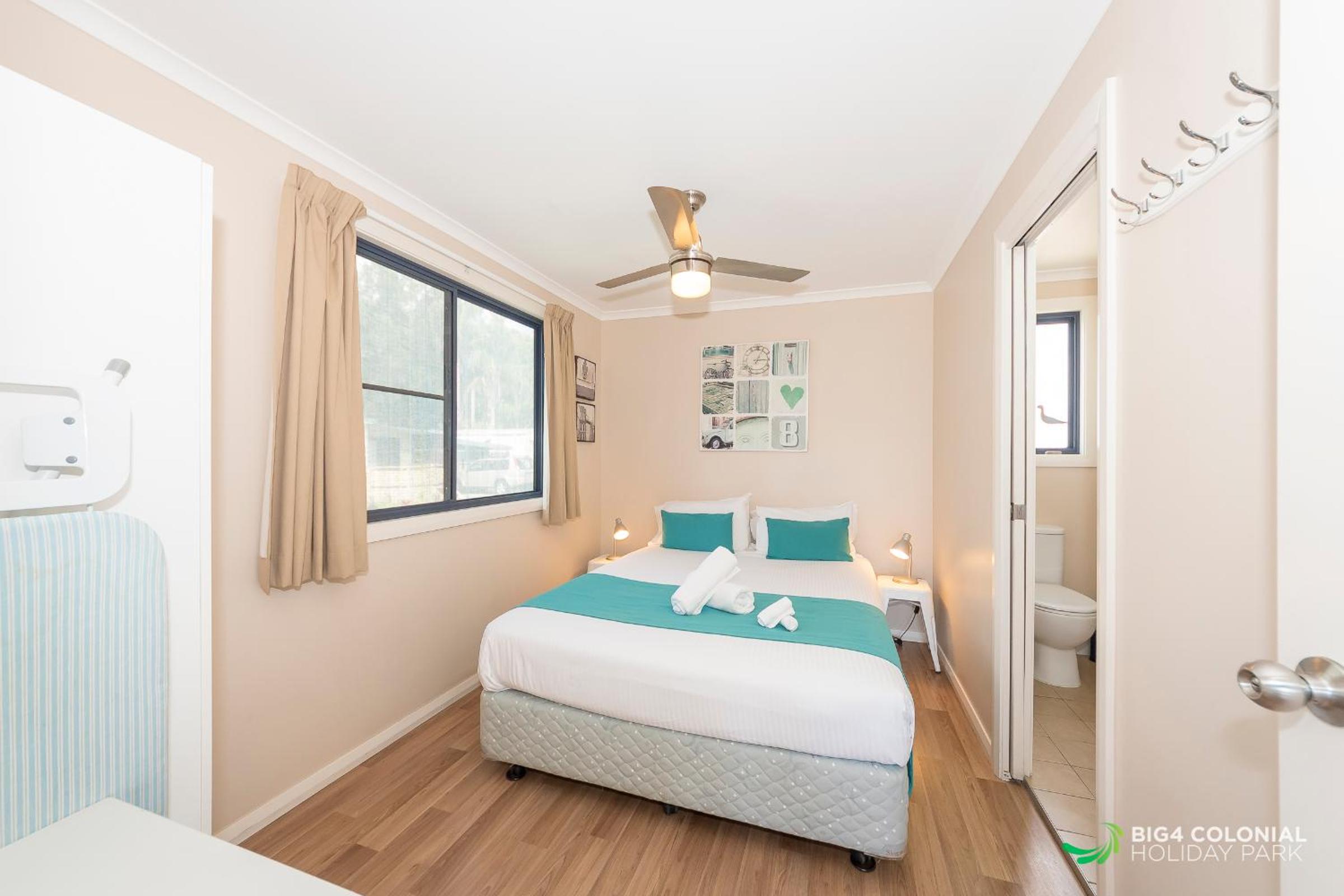 Superior One-Bedroom Cabin photo 1