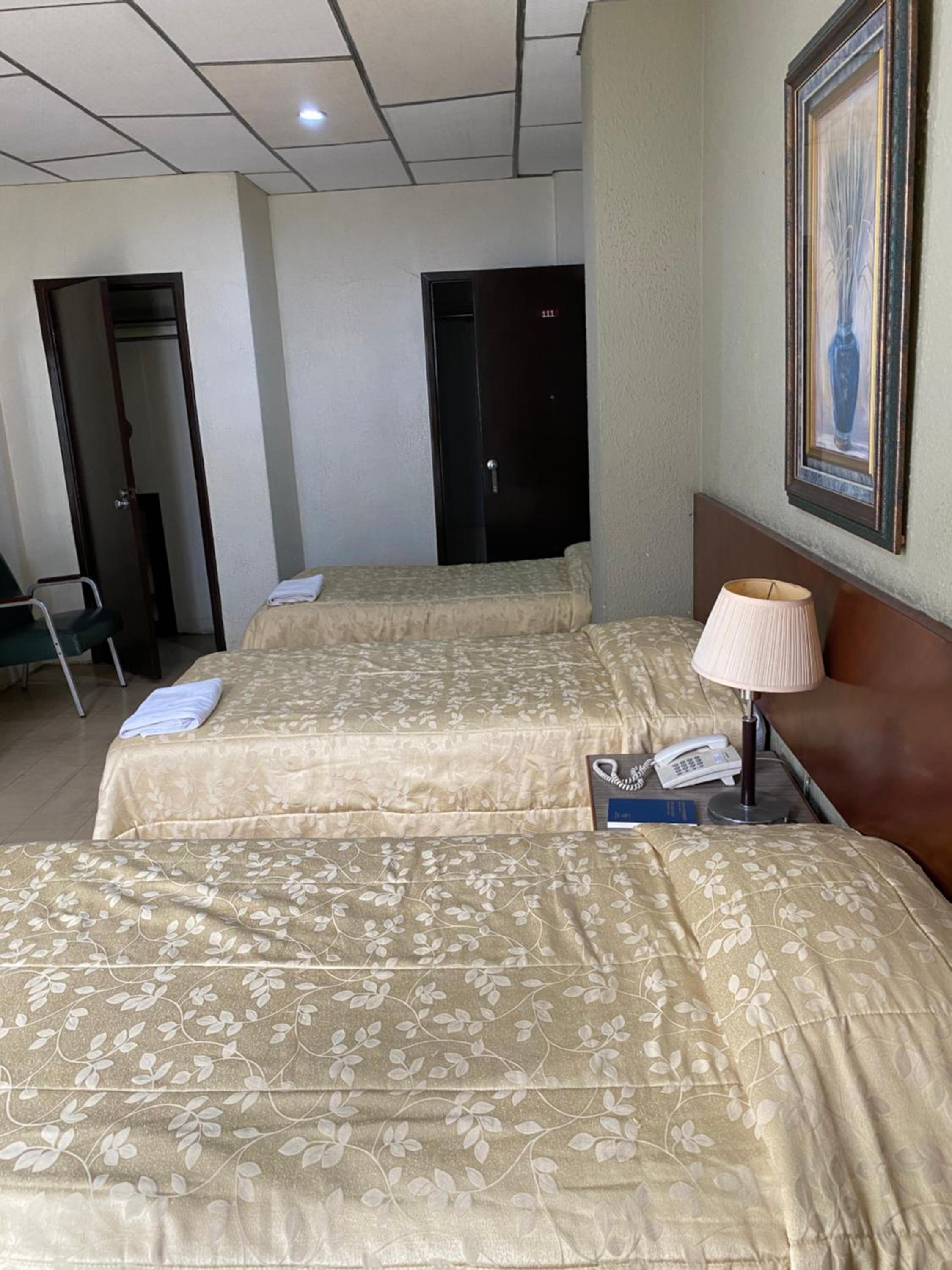 Triple Room photo 2