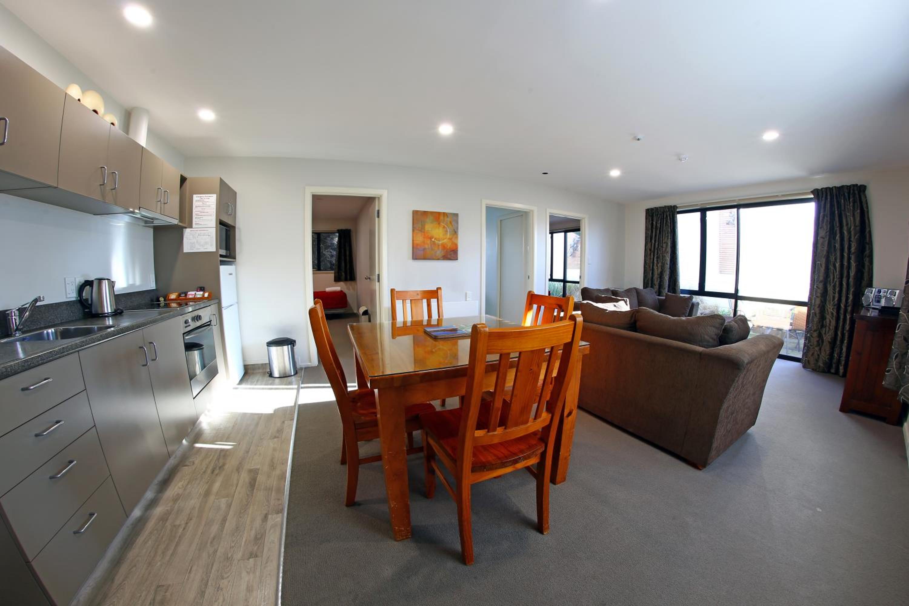 Premium Two Bedroom Apartment - Photo 4