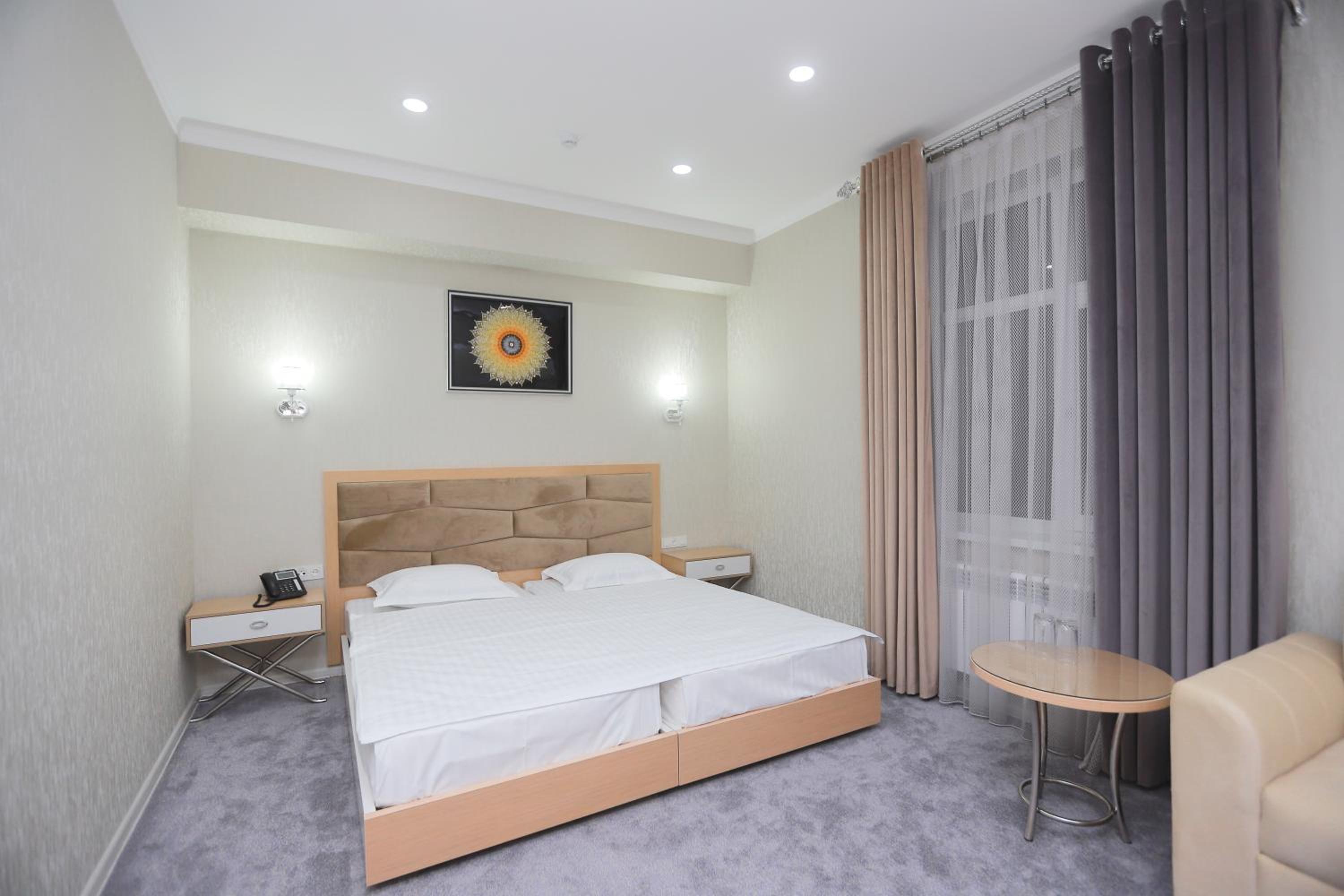 Standard Double Room - Photo 1