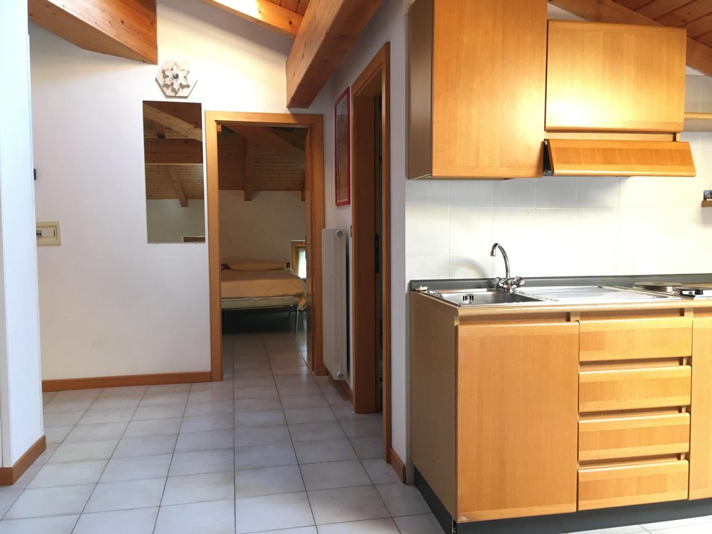 Apartment photo 2