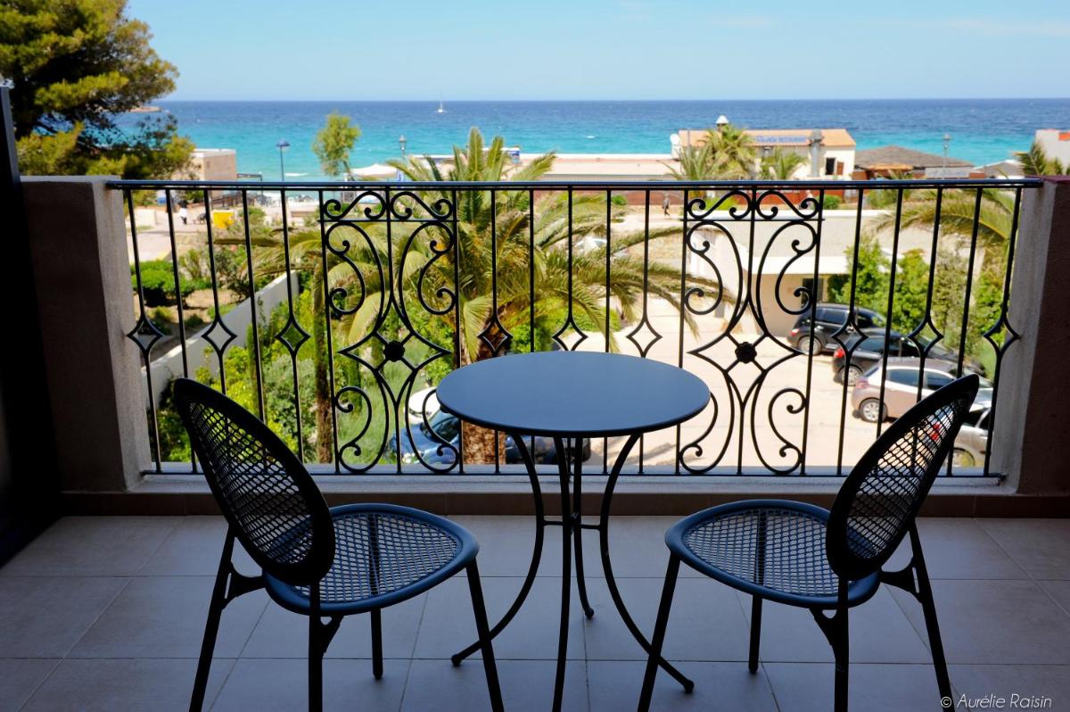 Suite with Sea View and Balcony - Free Spa Access