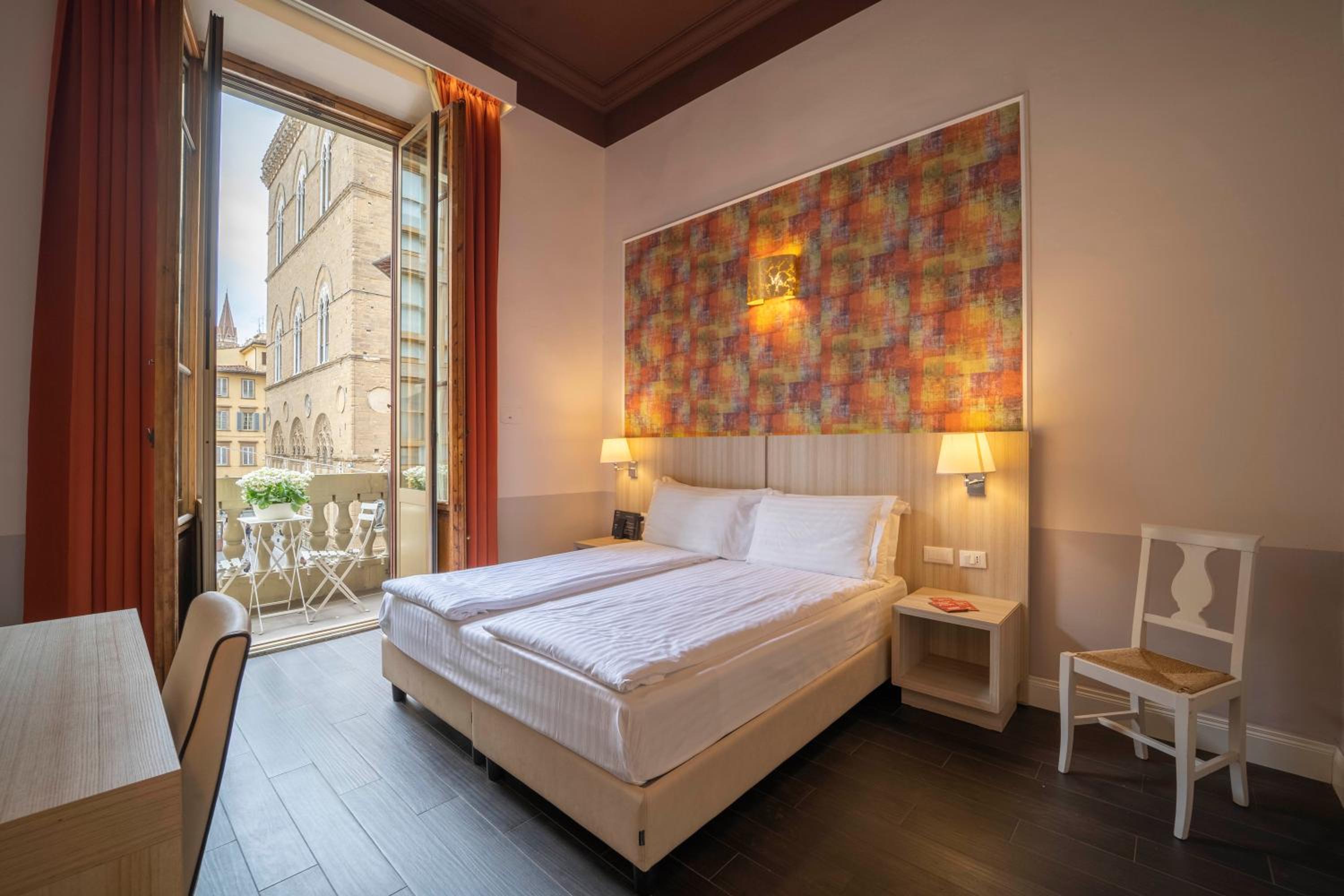 Double Room with Balcony photo 3
