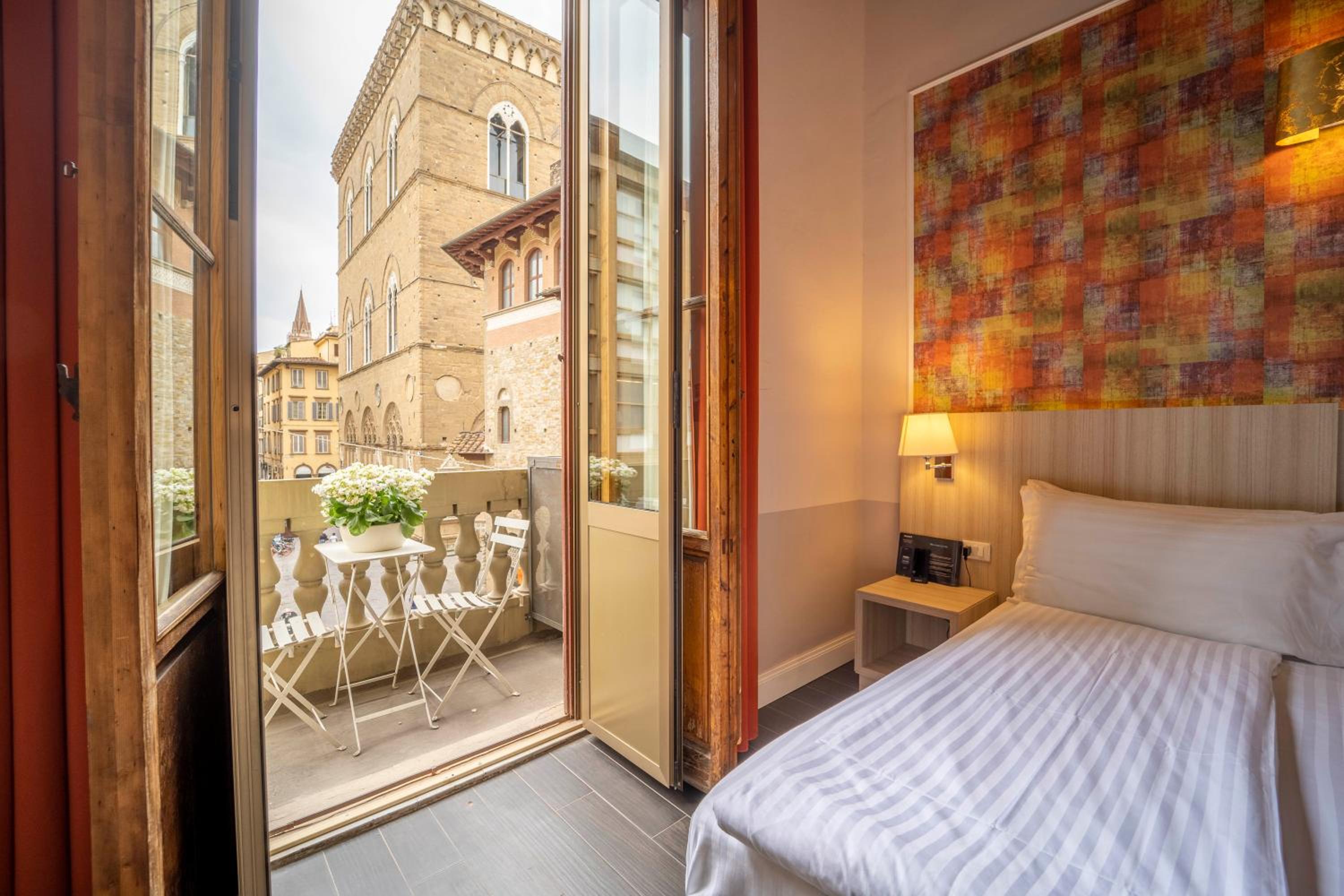 Double Room with Balcony photo 2