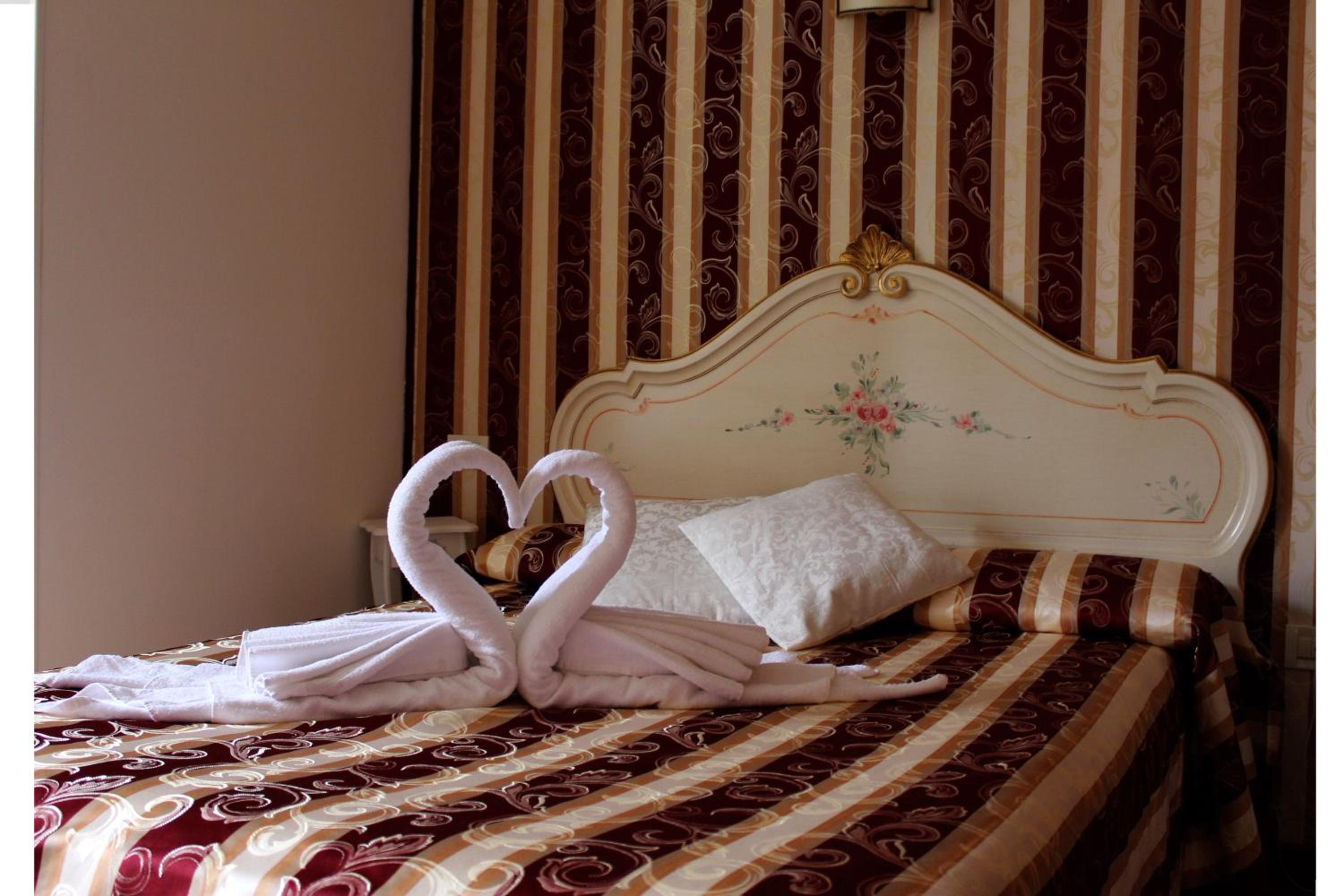 Superior Double or Twin Room photo 2