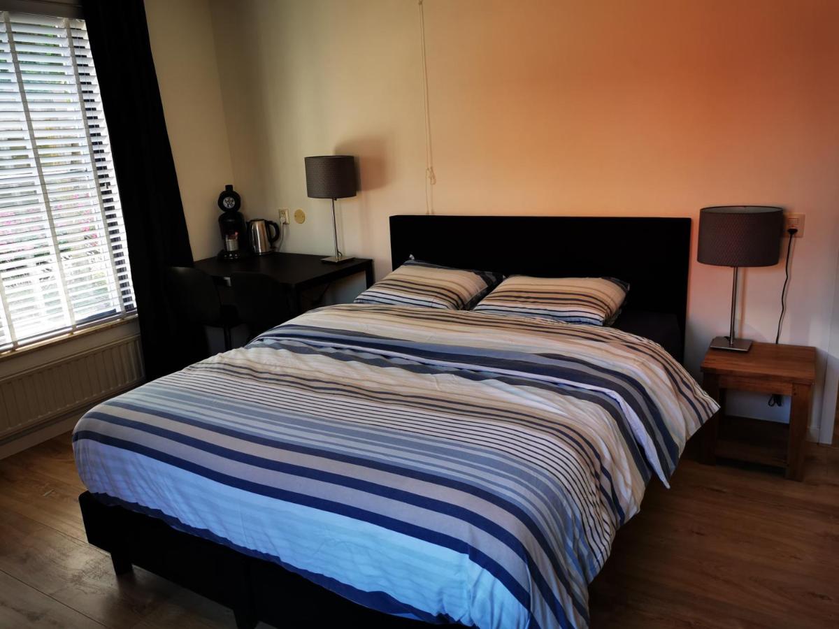 Double Room with Private Bathroom photo 1