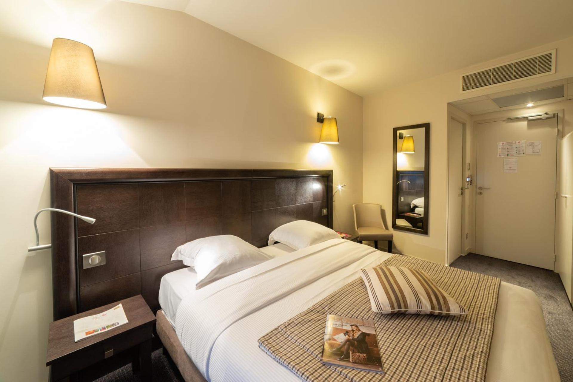 Classic Double Room - Photo 5