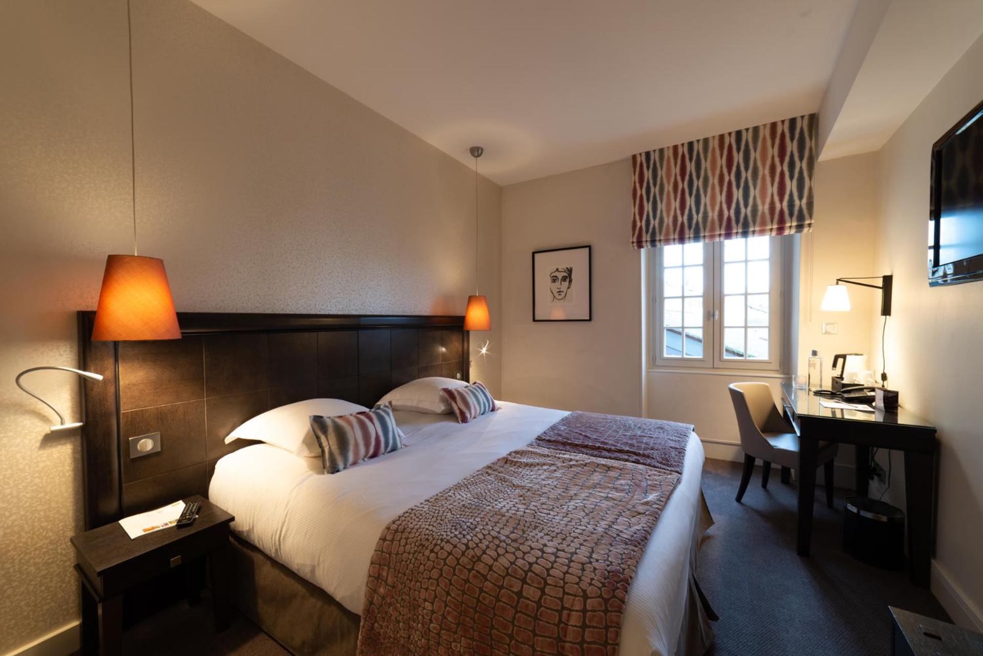 Classic Double Room - Photo 1