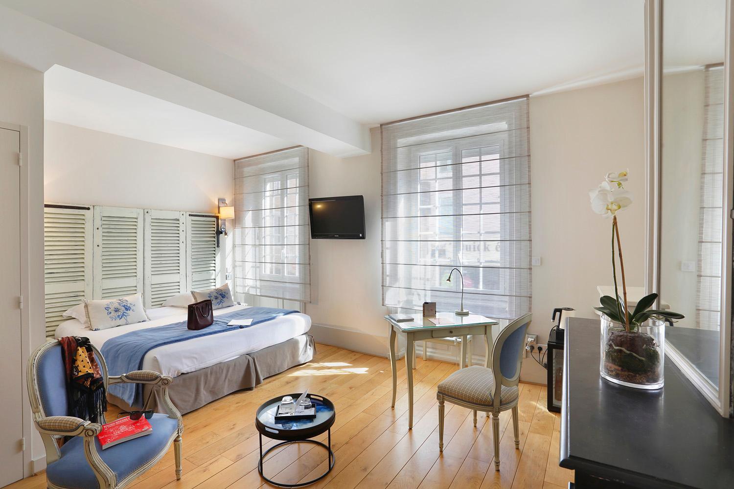 Superior Double Room - Photo 11